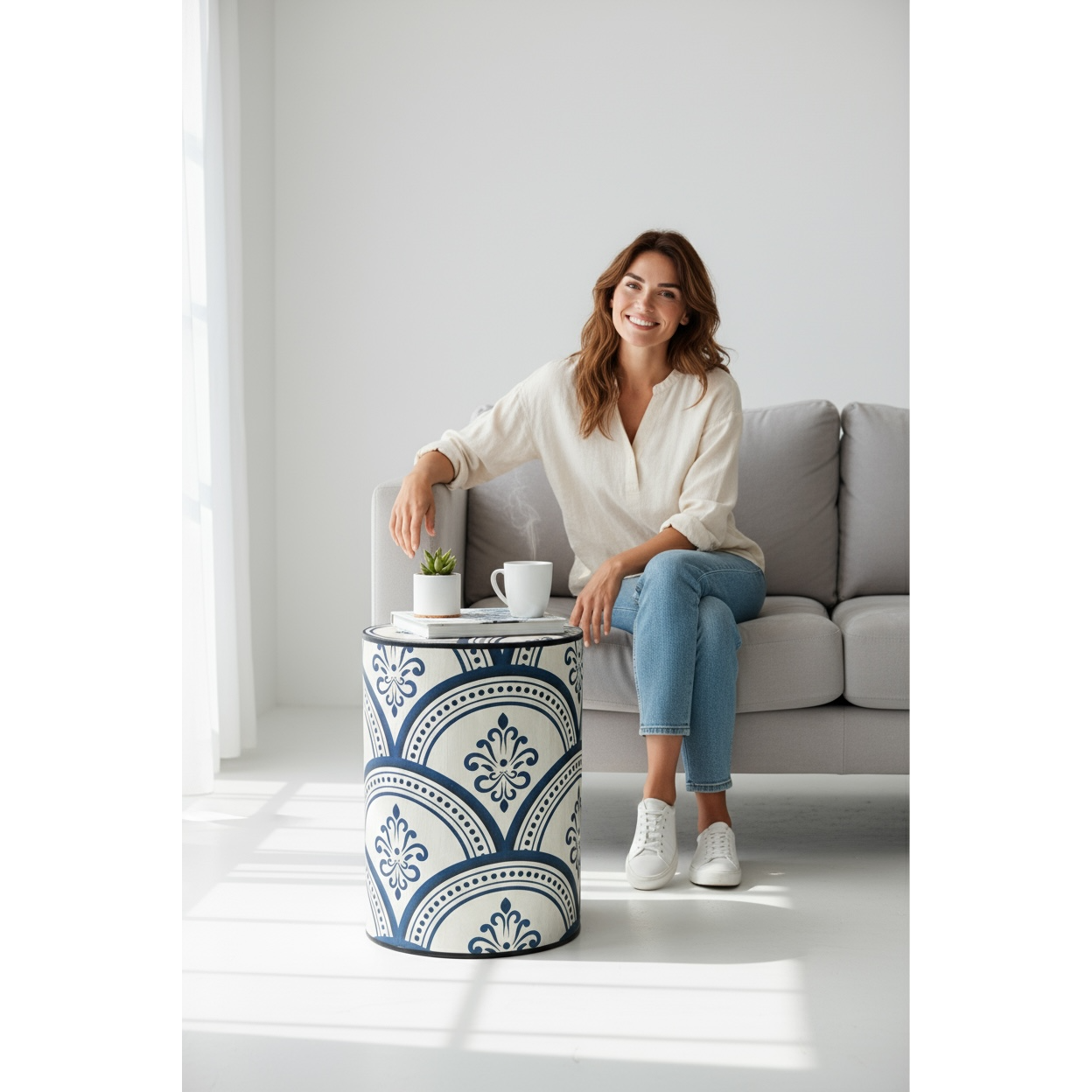 Mavi Desenli Mas Ahşap Sehpa