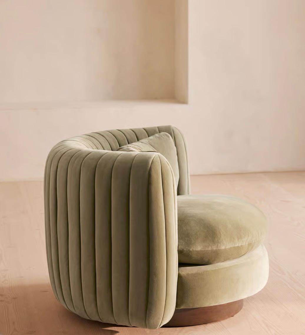 Melora Kadife Berjer