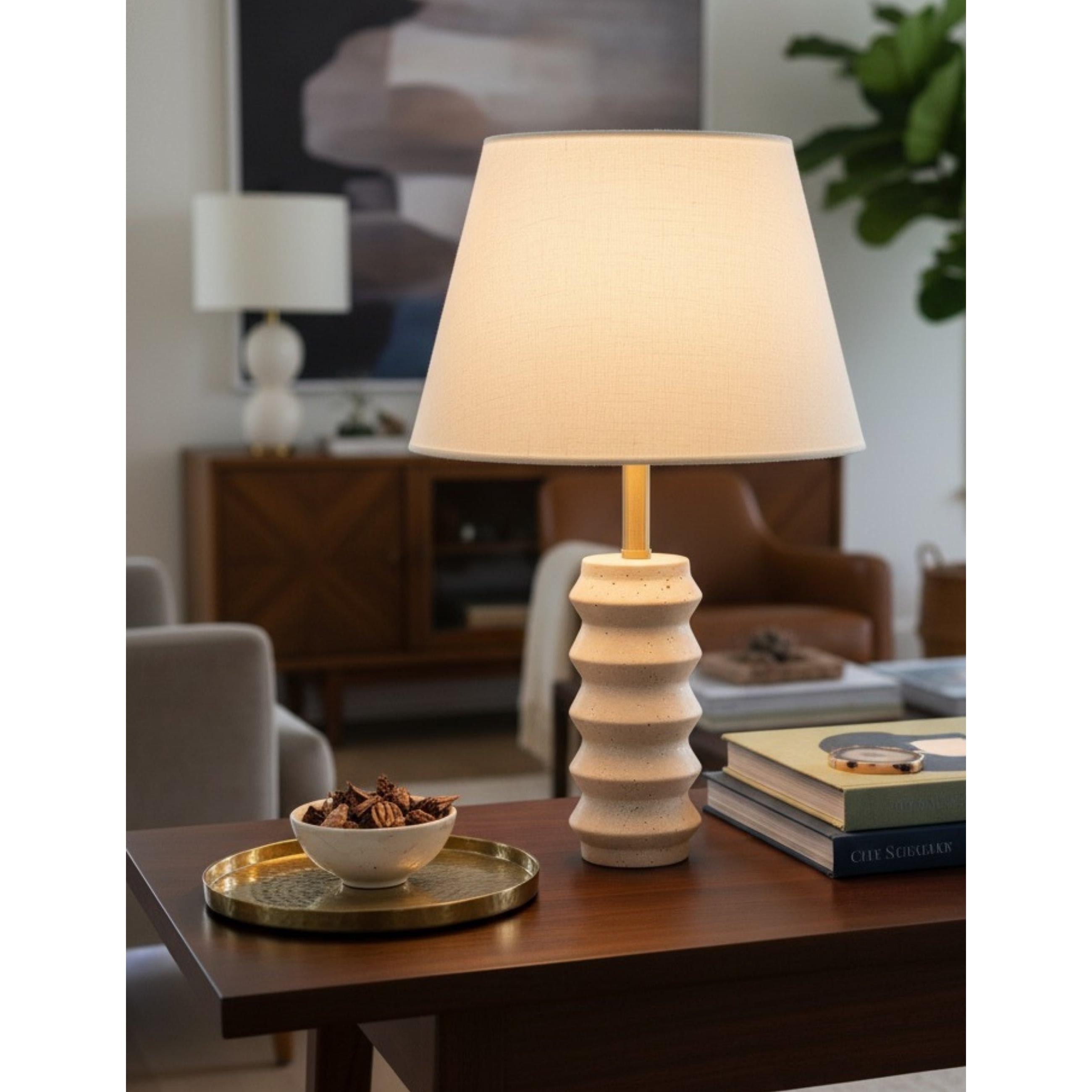 Meya Kumaş Şapkalı Traverten Abajur