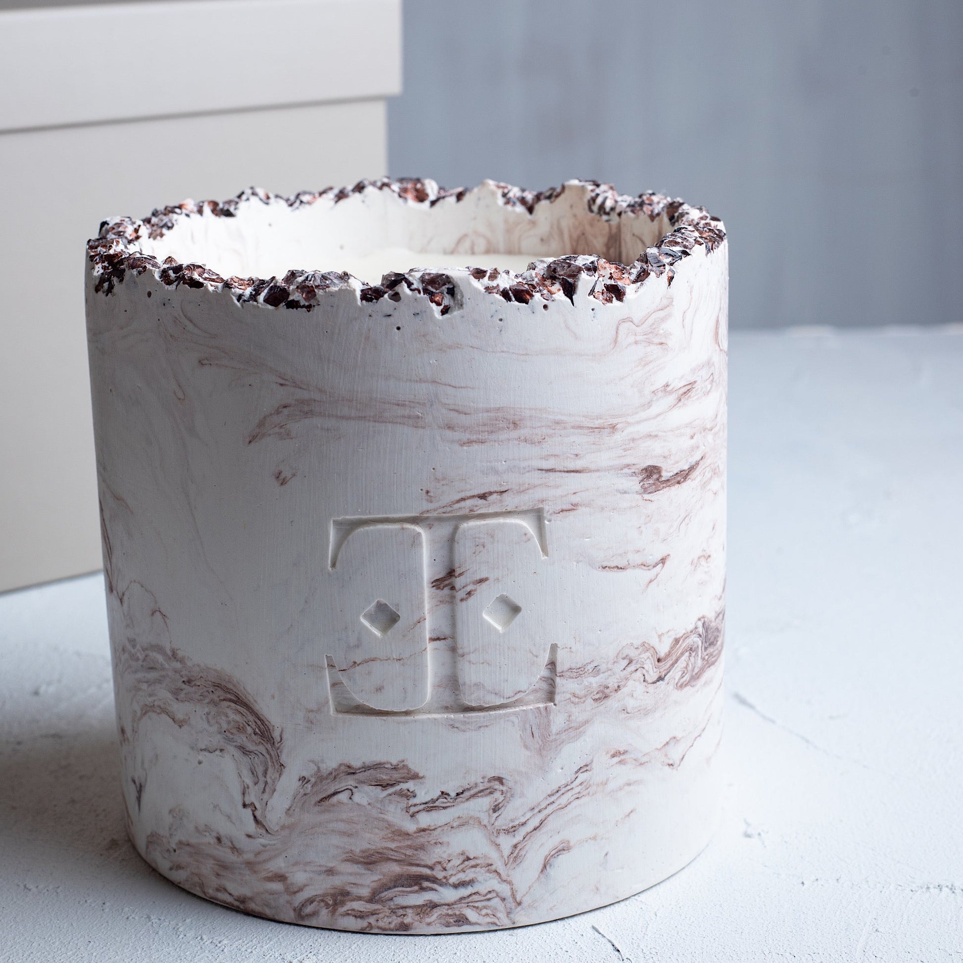 Mocha Dreams Taşlı - Lux Mum (1.2Kg)