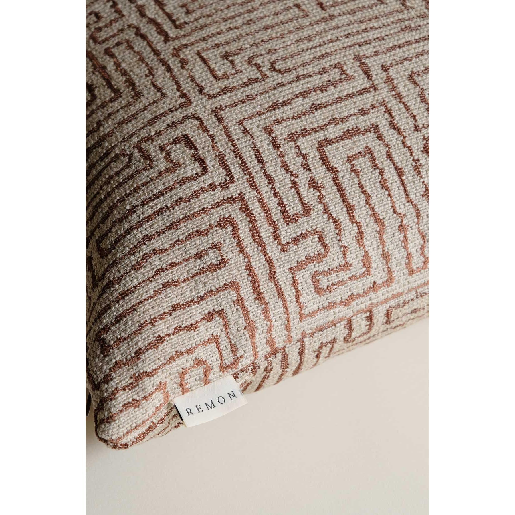 Morven Turuncu Kuş Tüyü Kırlent