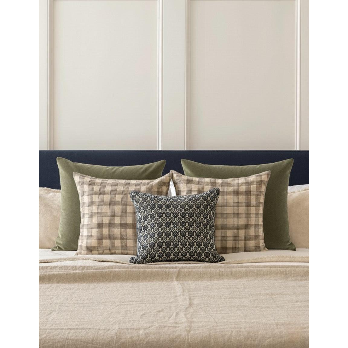 Mot Kadife Yastık Kılıfı