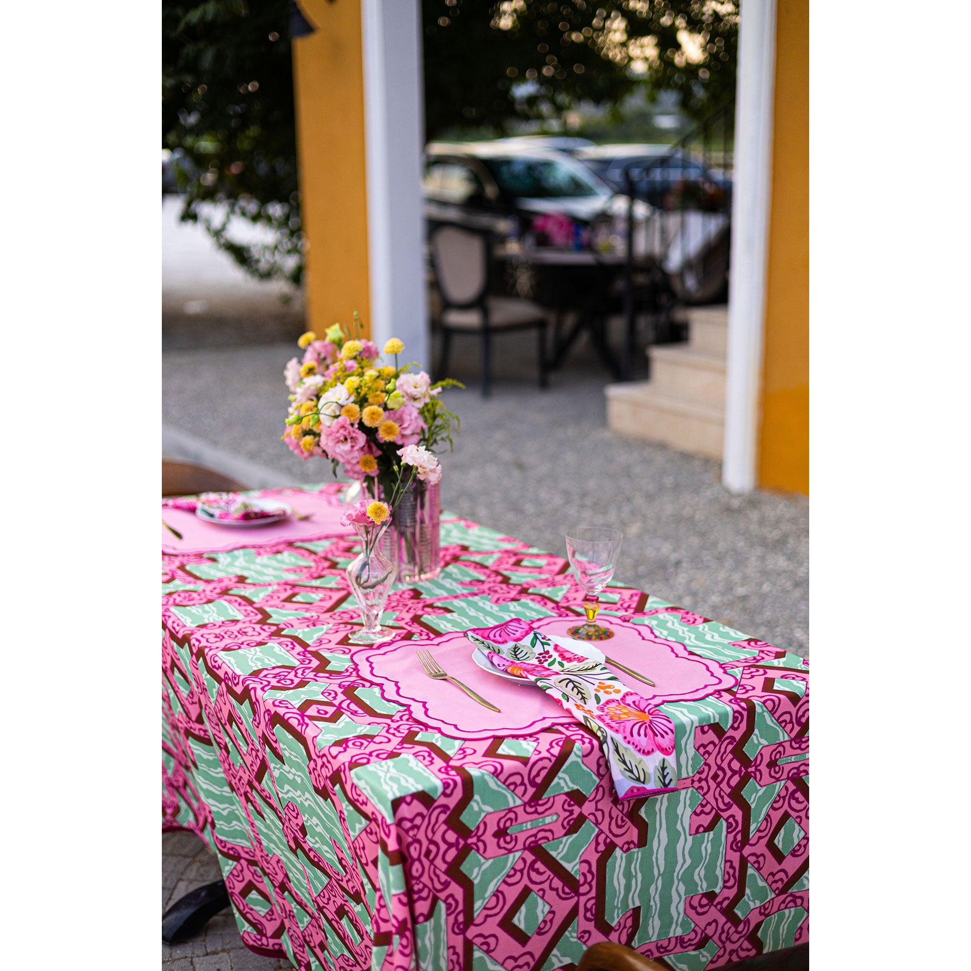 Mystical Garden Masa Örtüsü