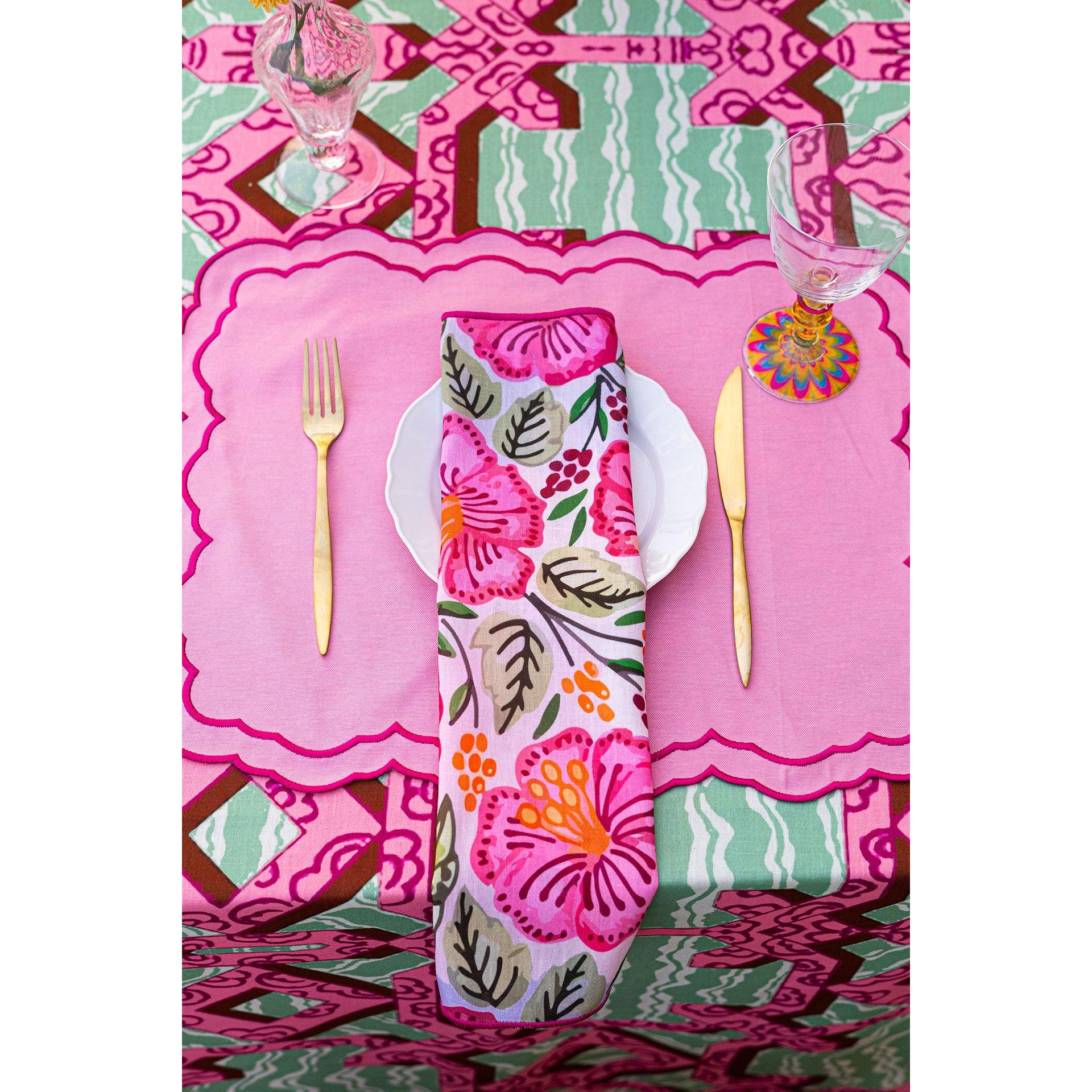 Mystical Garden Masa Örtüsü