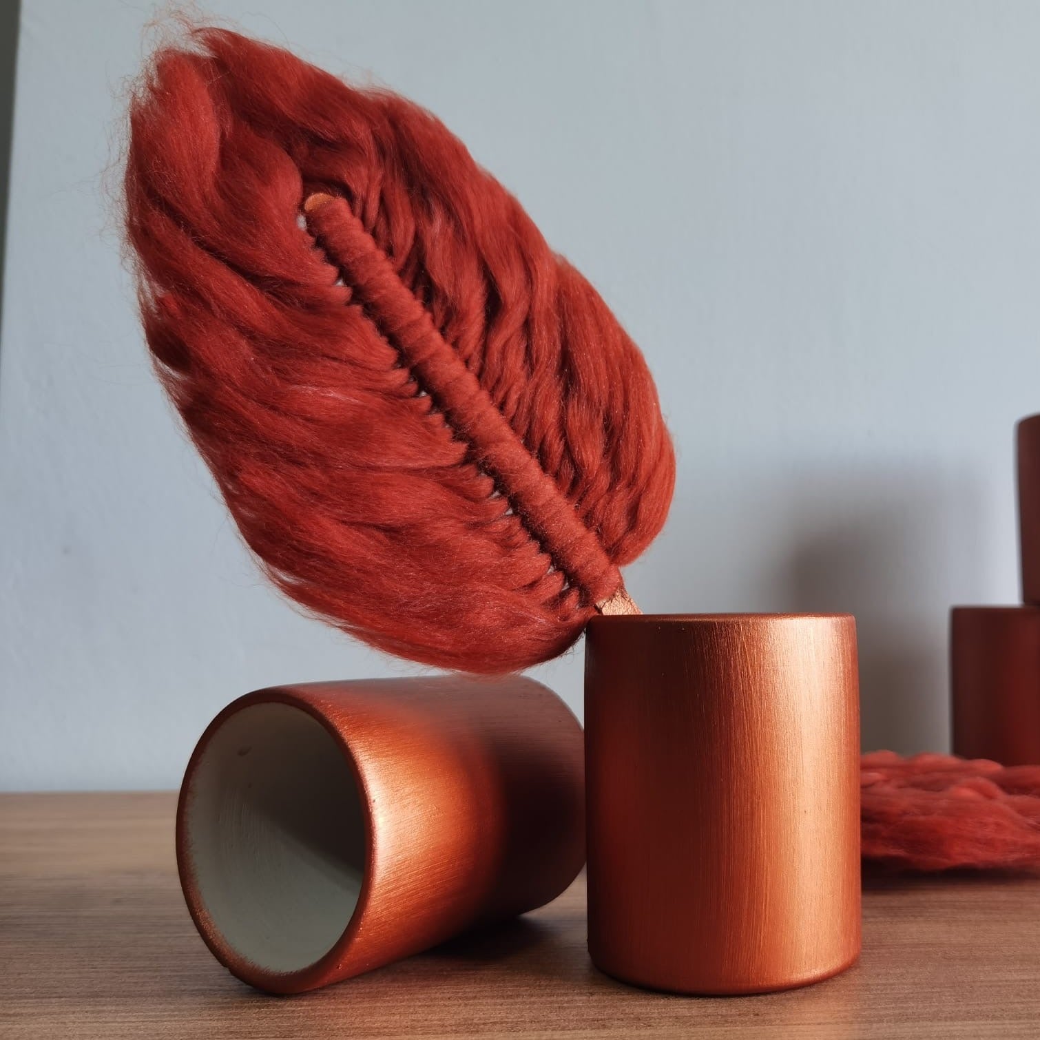 Natural TasarımYapraklı İkili Dekoratif Beton Saksı Seti (Bakır)