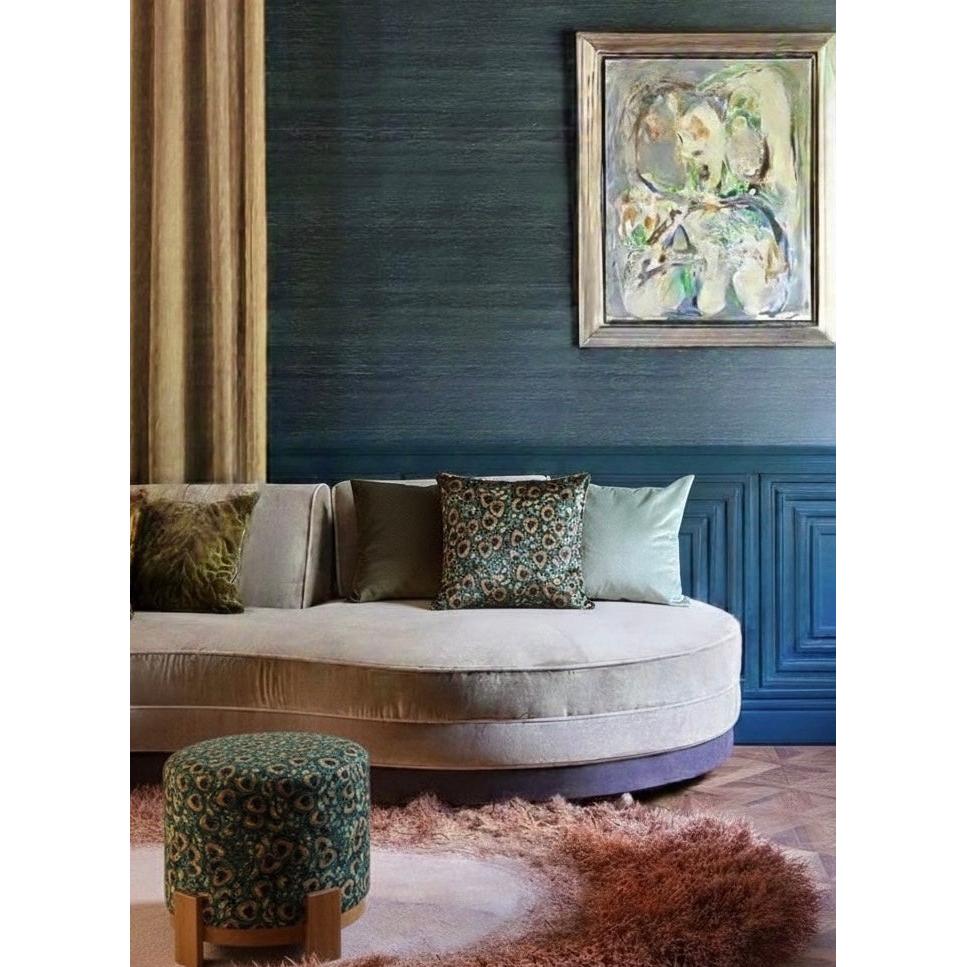 Noble, Renkli Biyeli Yumuşak Kadife Kırlent Kılıfı