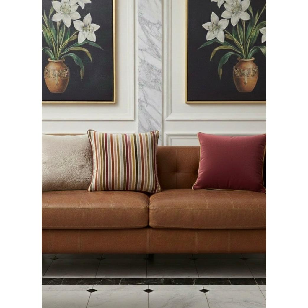 Noble, Renkli Biyeli Yumuşak Kadife Kırlent Kılıfı