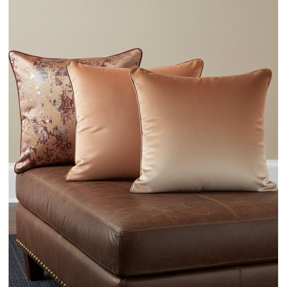 Noble, Renkli Biyeli Yumuşak Kadife Kırlent Kılıfı