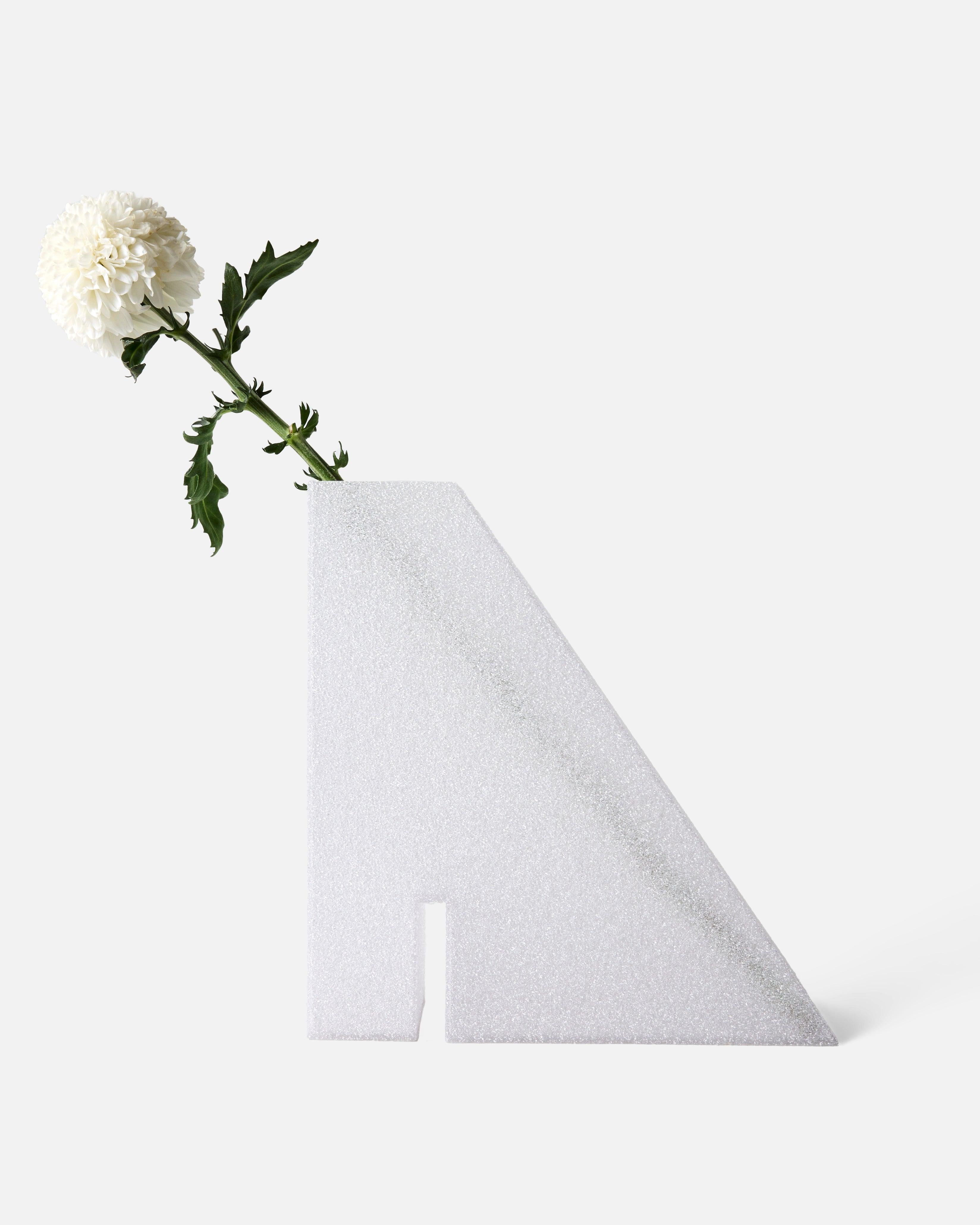 Obelisk No: 3 Vazo