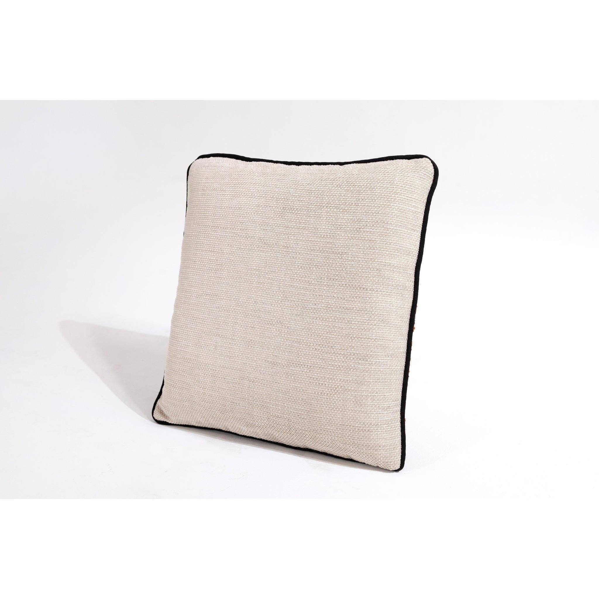 Organik Dokulu Siyah Ekru Keten Kırlent