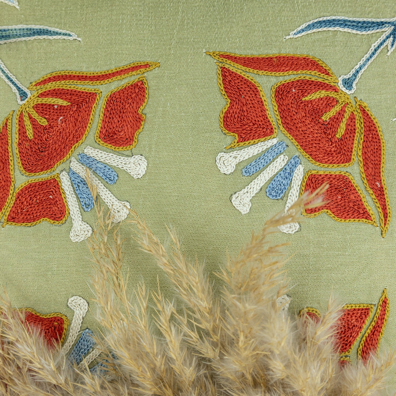 Pamir Çiçek Desenli Kırlent 50X50 Cm