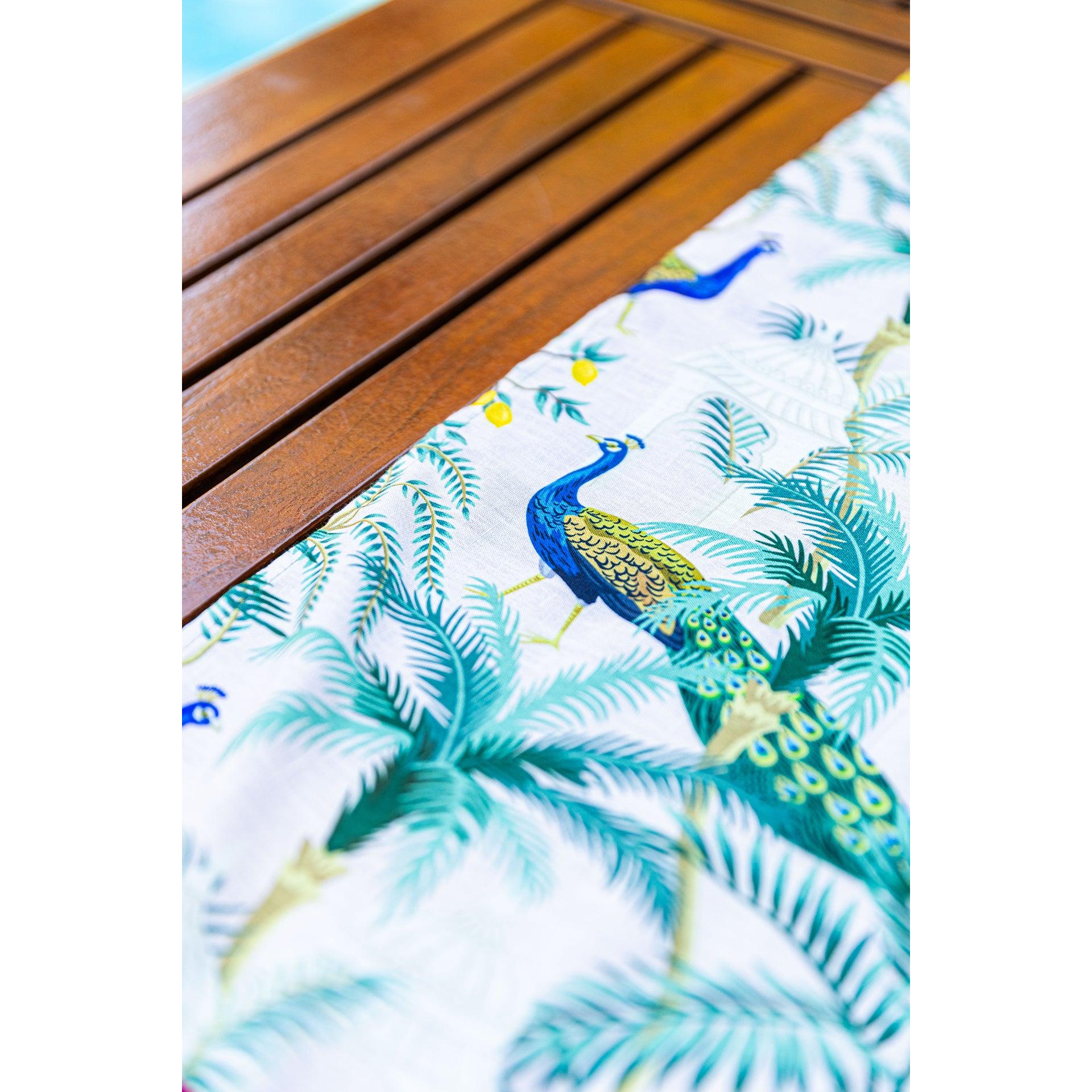 Peacock Grace Runner