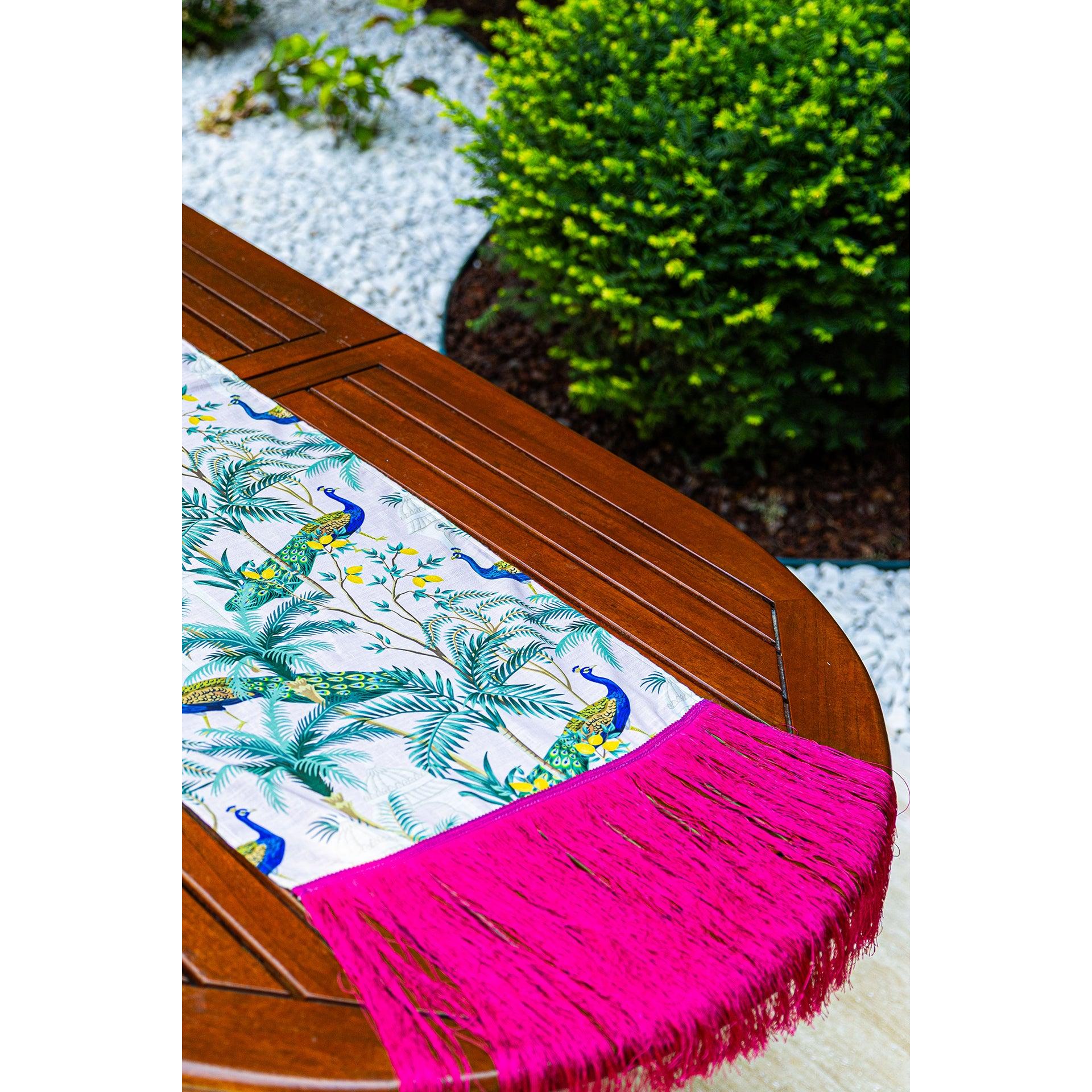 Peacock Grace Runner