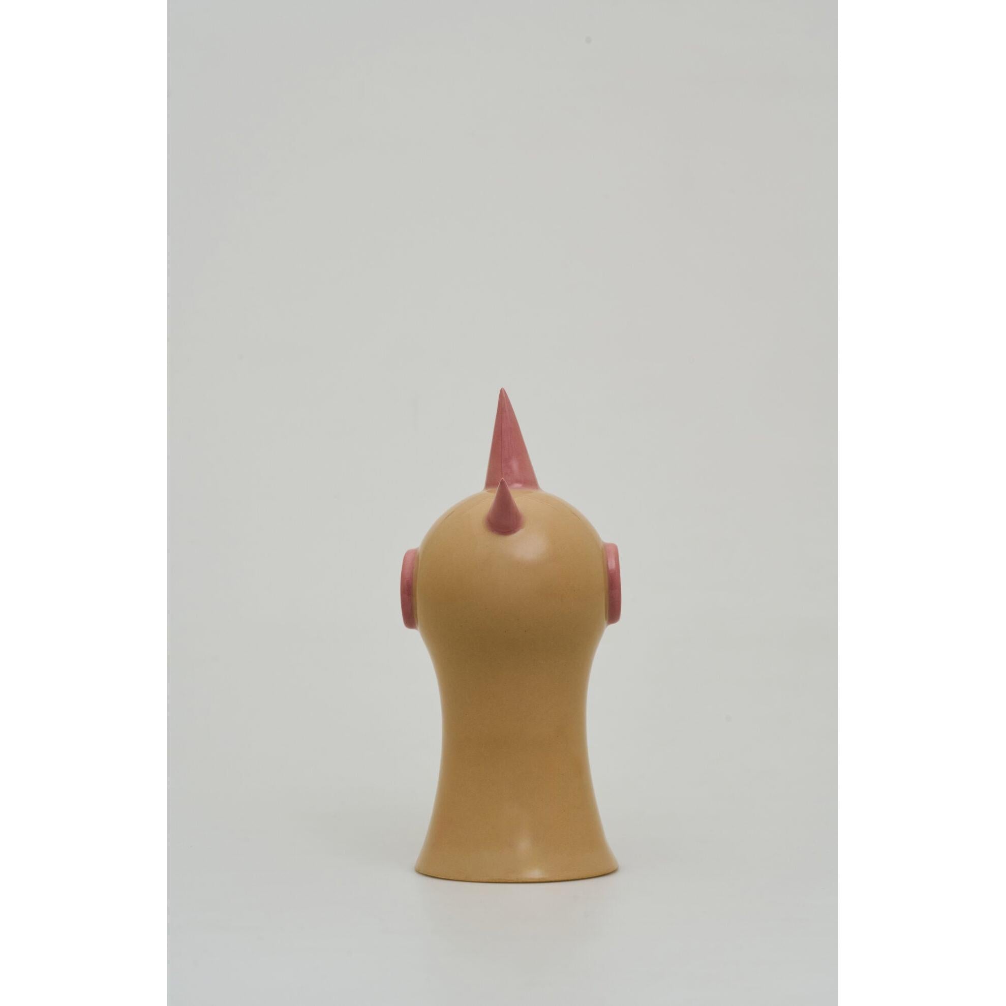 Pika Dekoratif Obje Bej