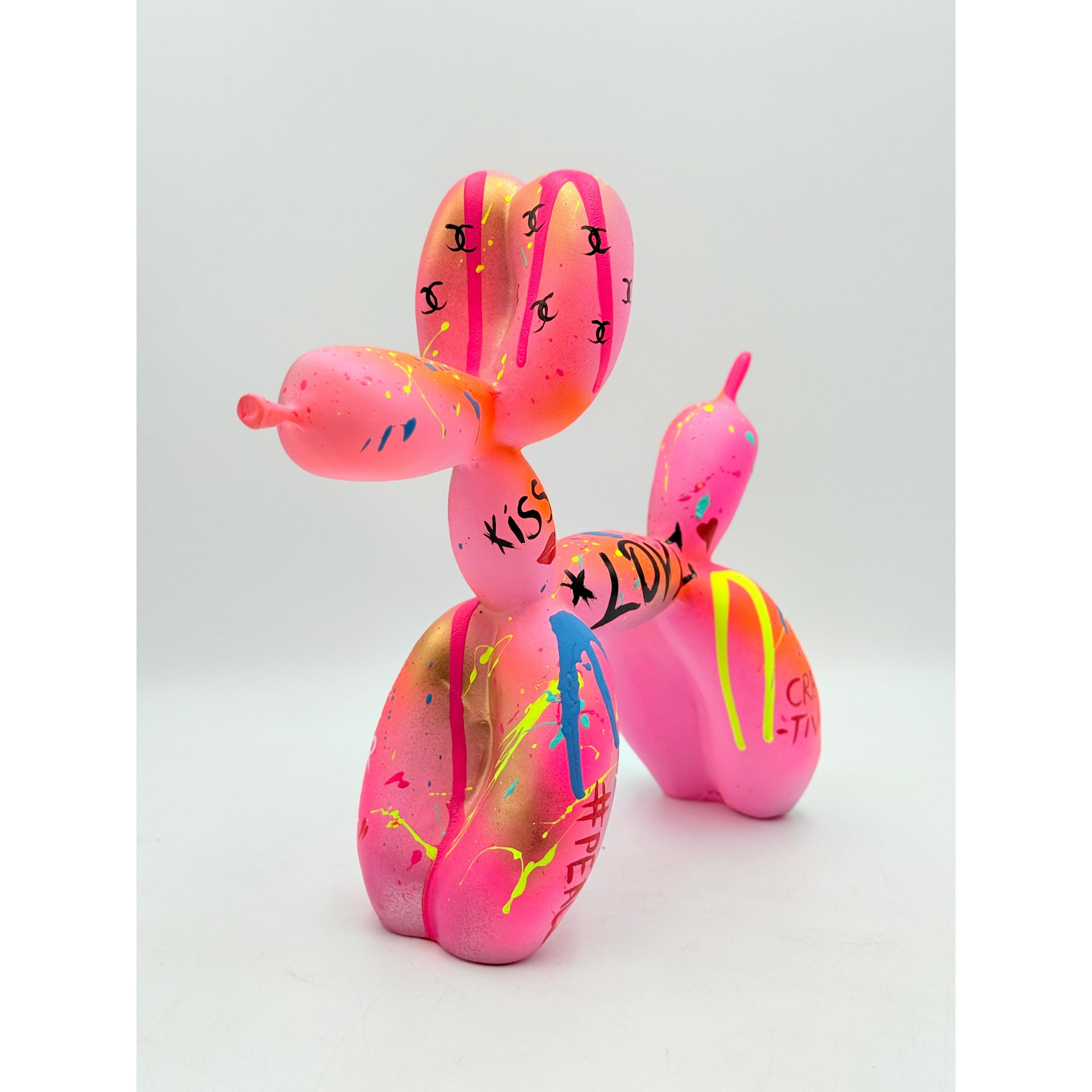 Pink Love Balon Köpek Heykeli