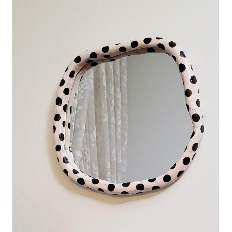 Puantiyeli, Amorf Seramik Çerçeve/Ayna