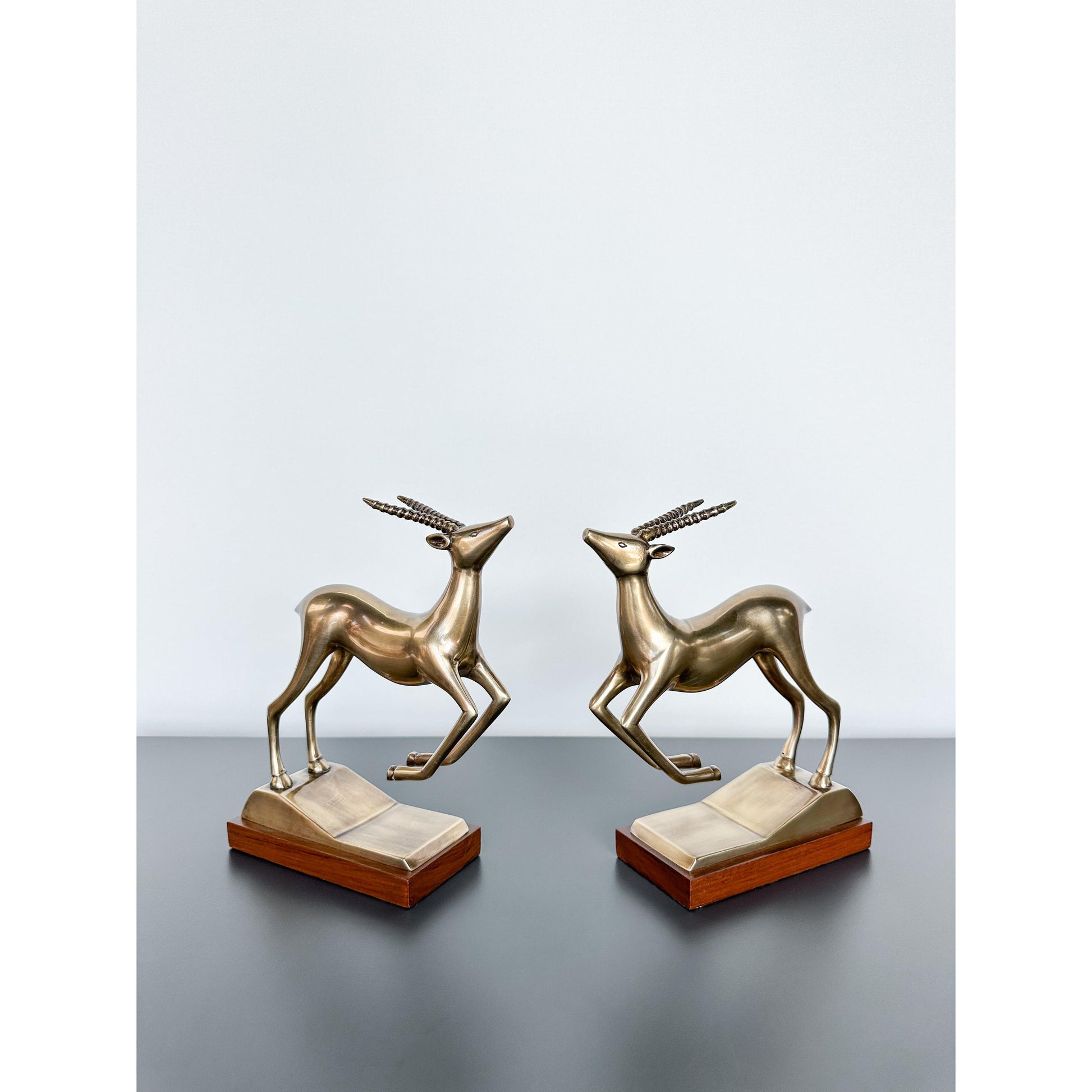 Ren Geyiği Kitap Tutucu