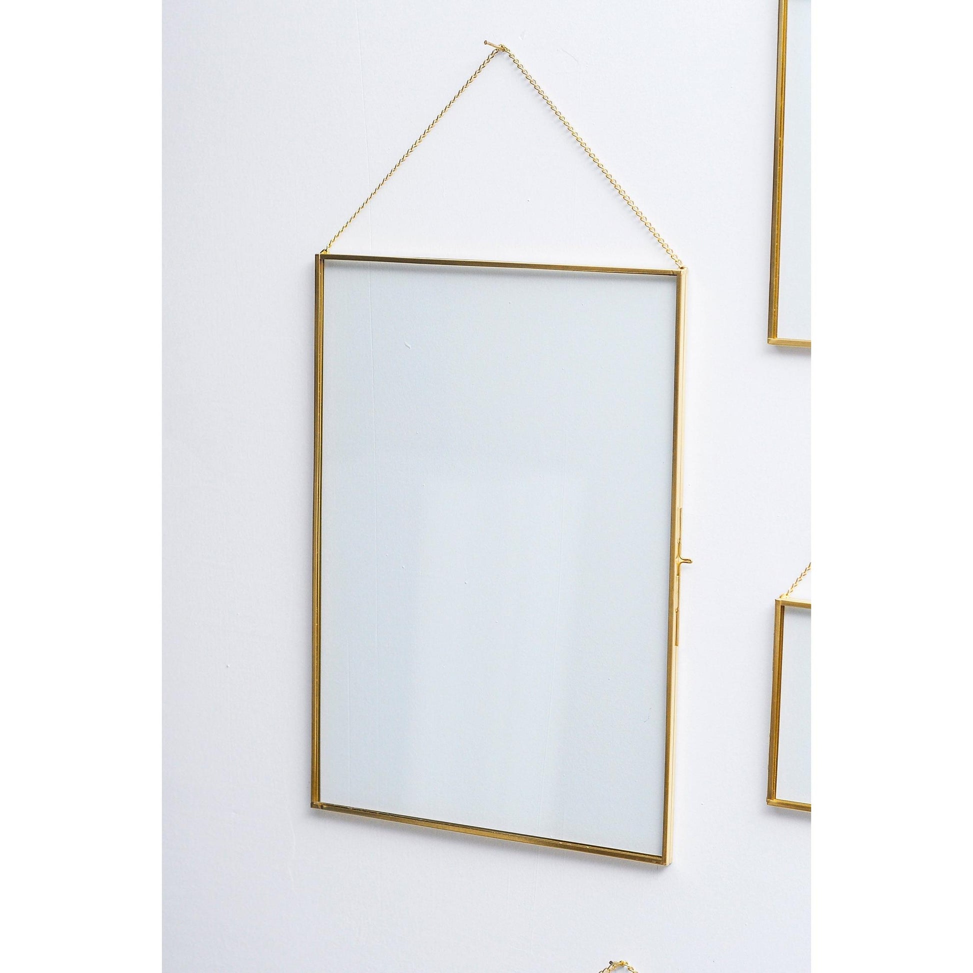 Resim & Fotoğraf Çerçeveleri | Duvar Askılı