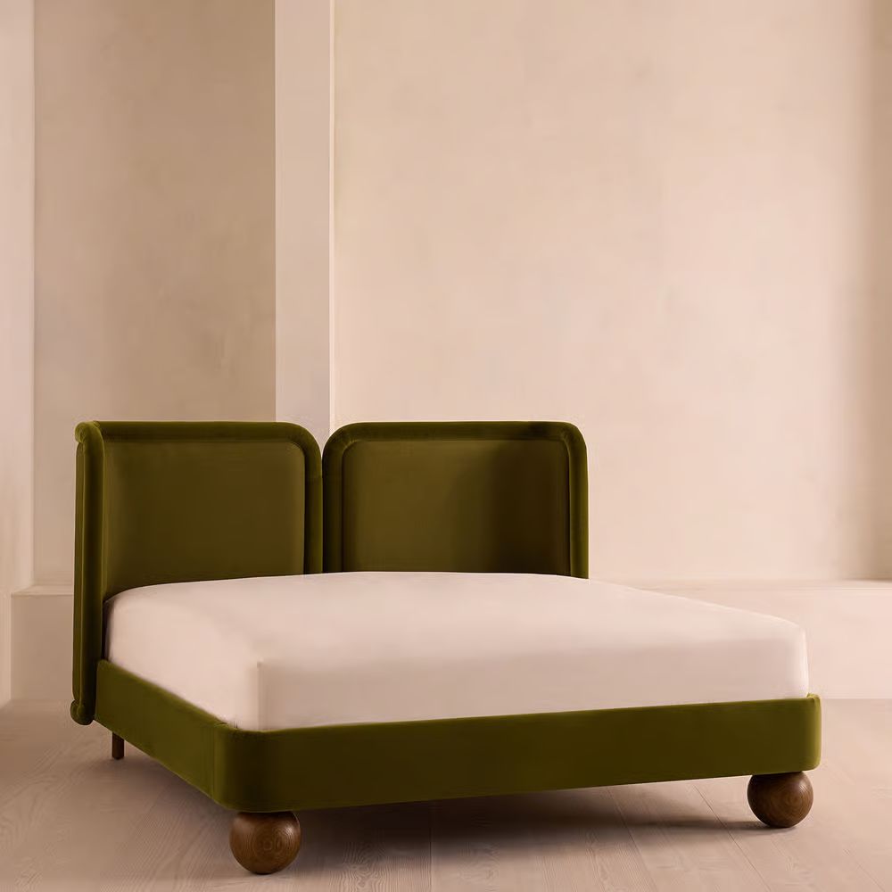 Rivon Kadife Karyola