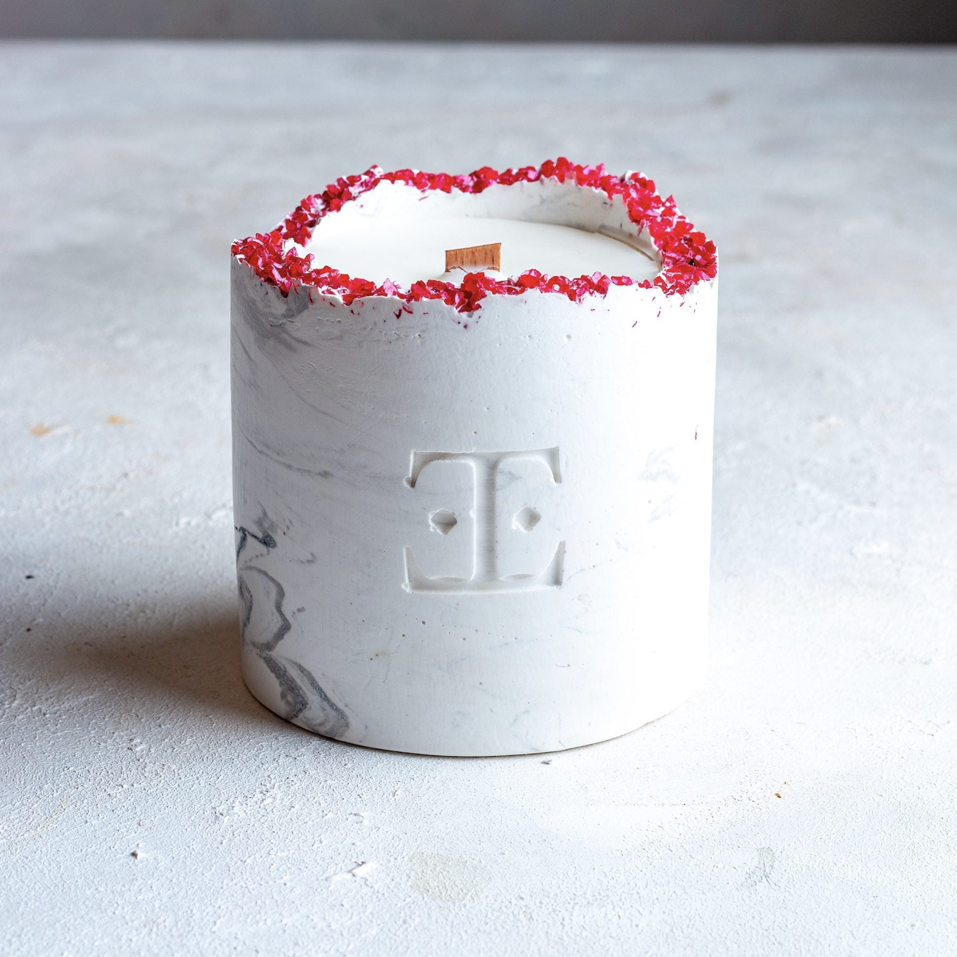 Simply Red Taşlı - Büyük Mum (300 G)