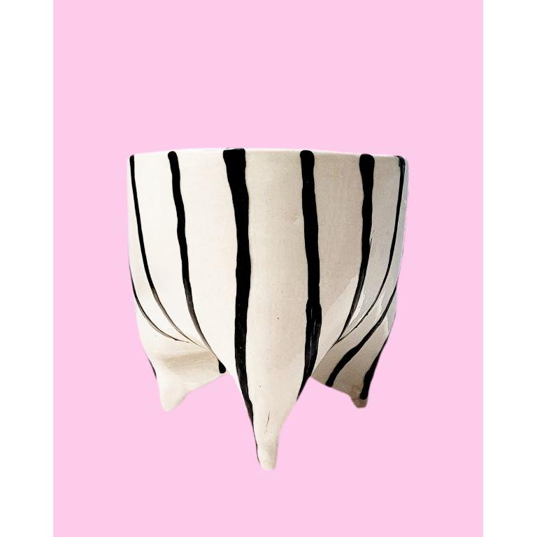 Siyah Beyaz Ayaklı Seramik Saksı