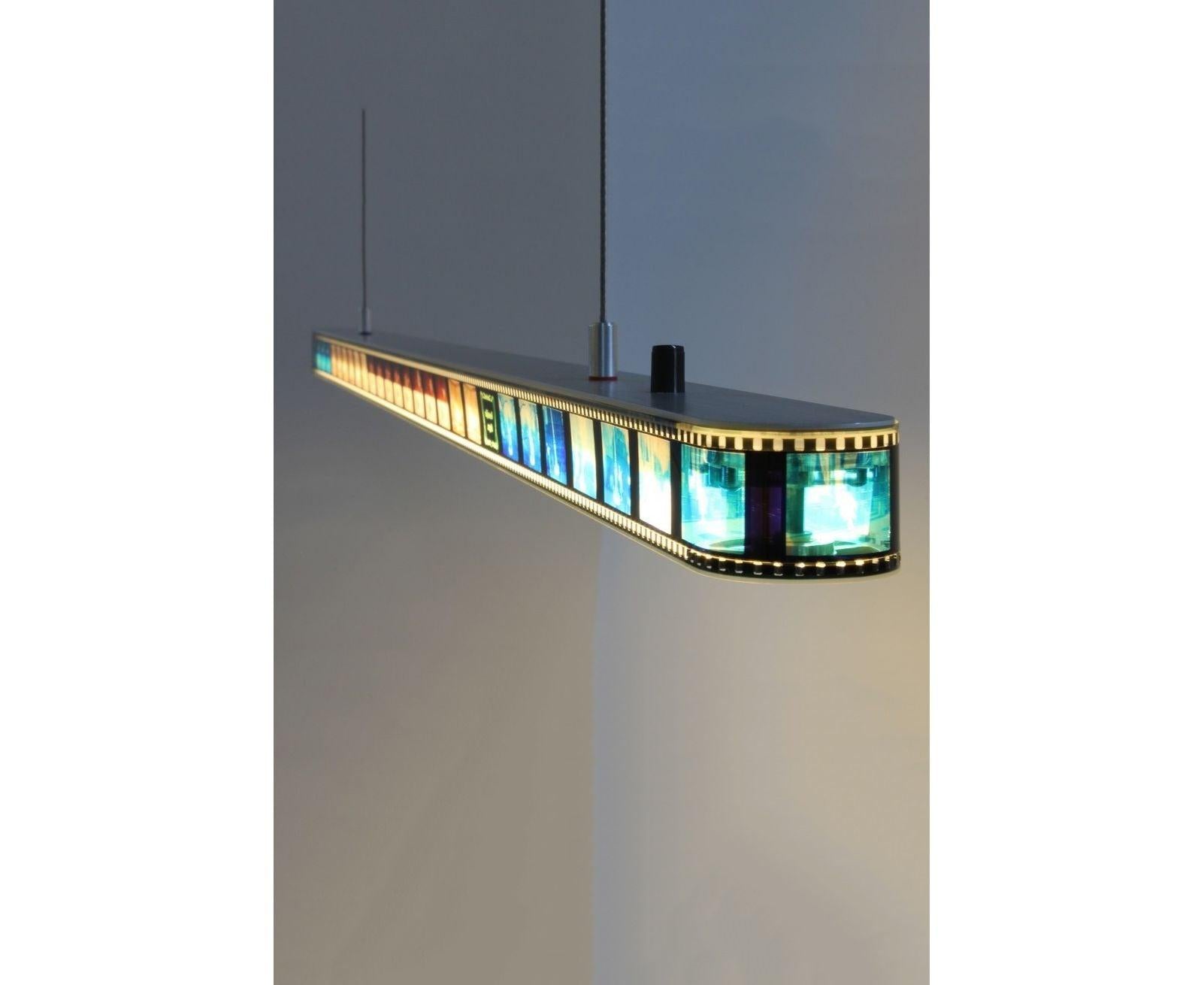 Still Moving Sarkıt Avize