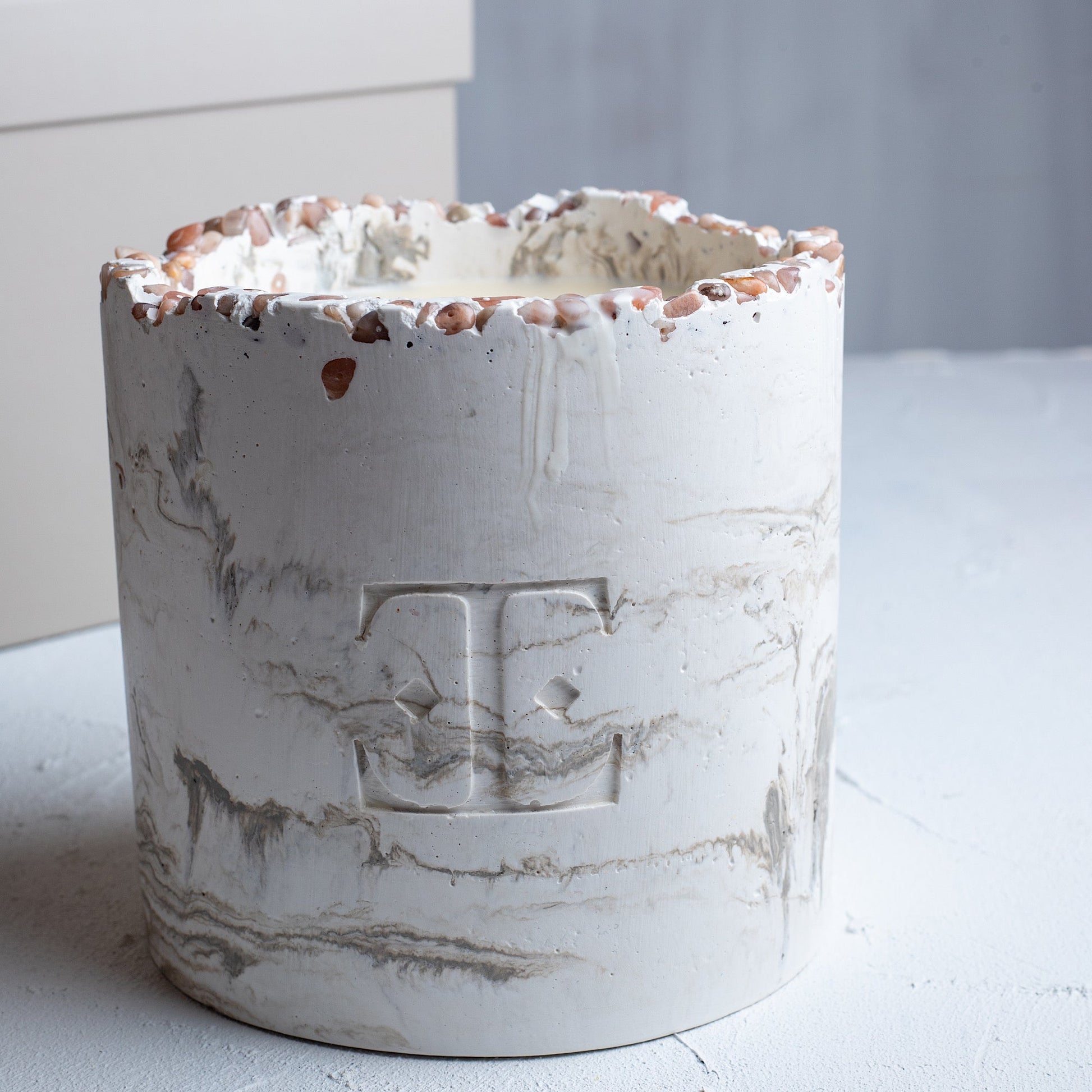 Sun And Fig Taşlı - Lux Mum (1.2 Kg)