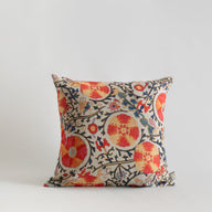 Suzani Desenli Keten Yastık Kılıfı-Kırlent Kılıfı-La Casa Antica-50x50cm-Krem-NowShopFun