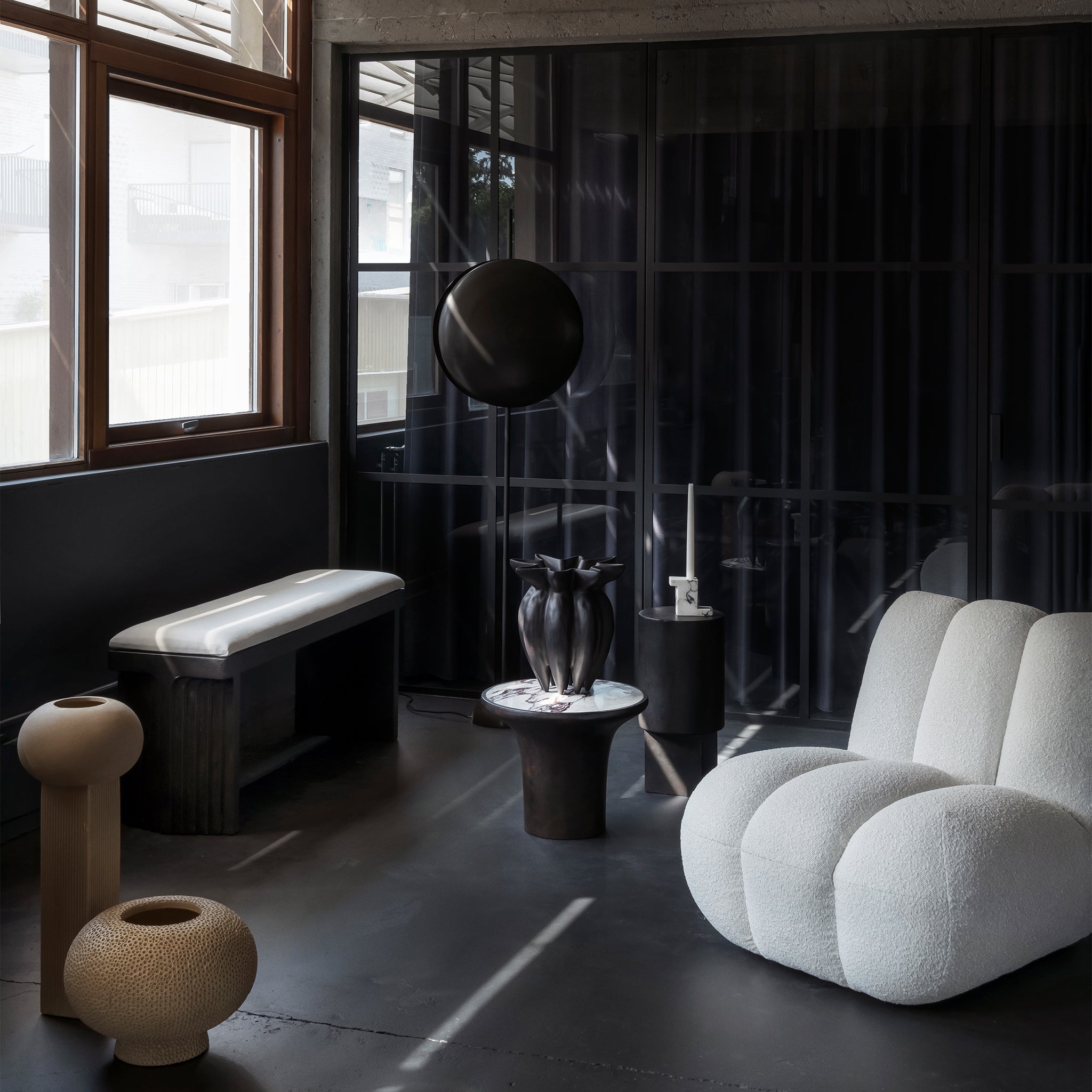 Toe Beyaz Bukle Kolsuz Kumaş Koltuk