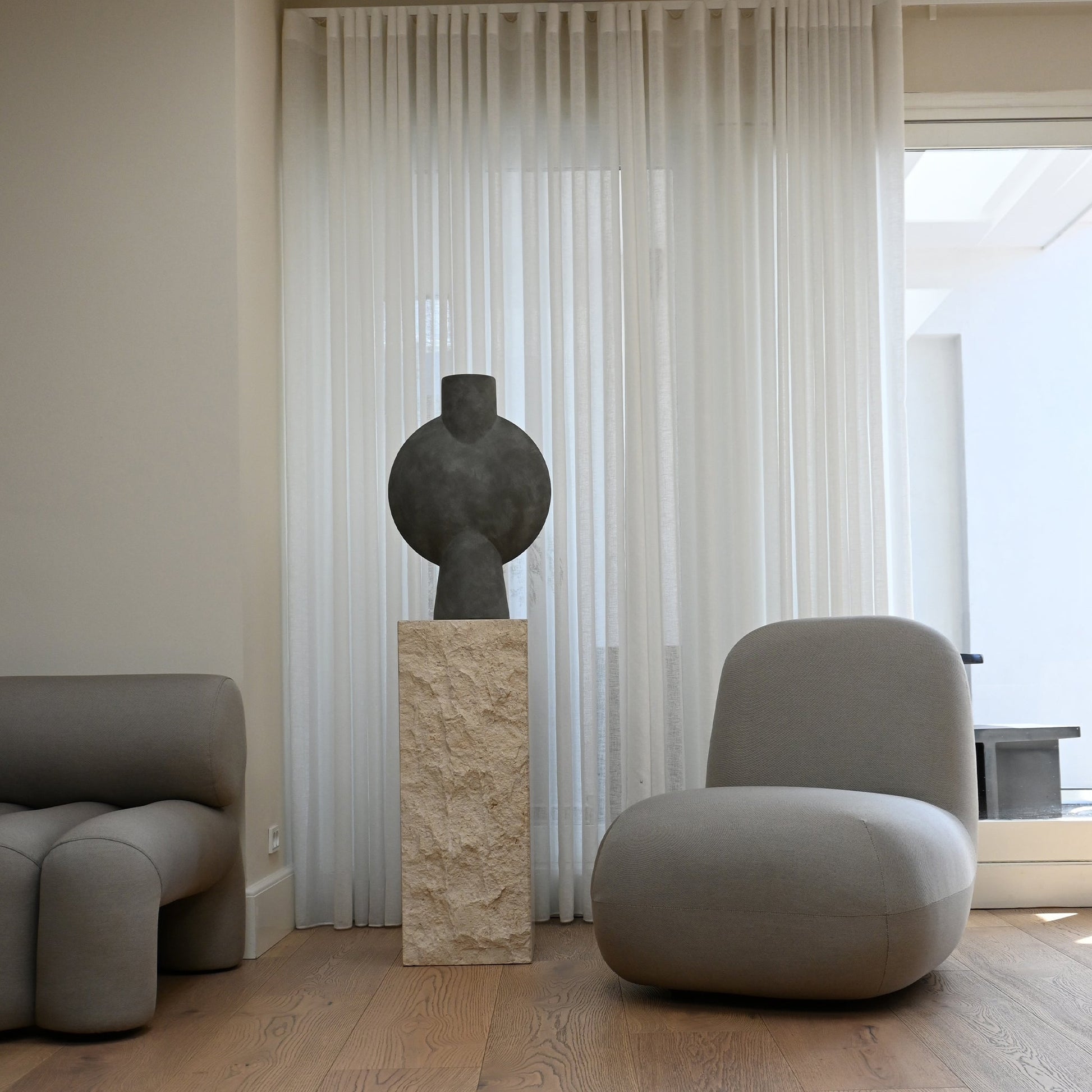 Toe Flat Taupe Kolsuz Kumaş Tekli Koltuk