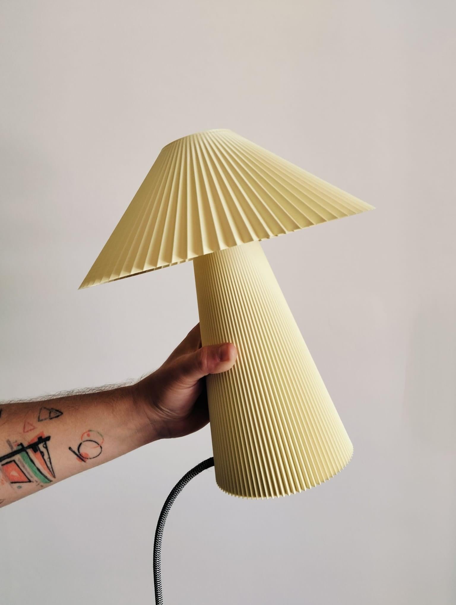 Tokyo - Masa Lambası No.9