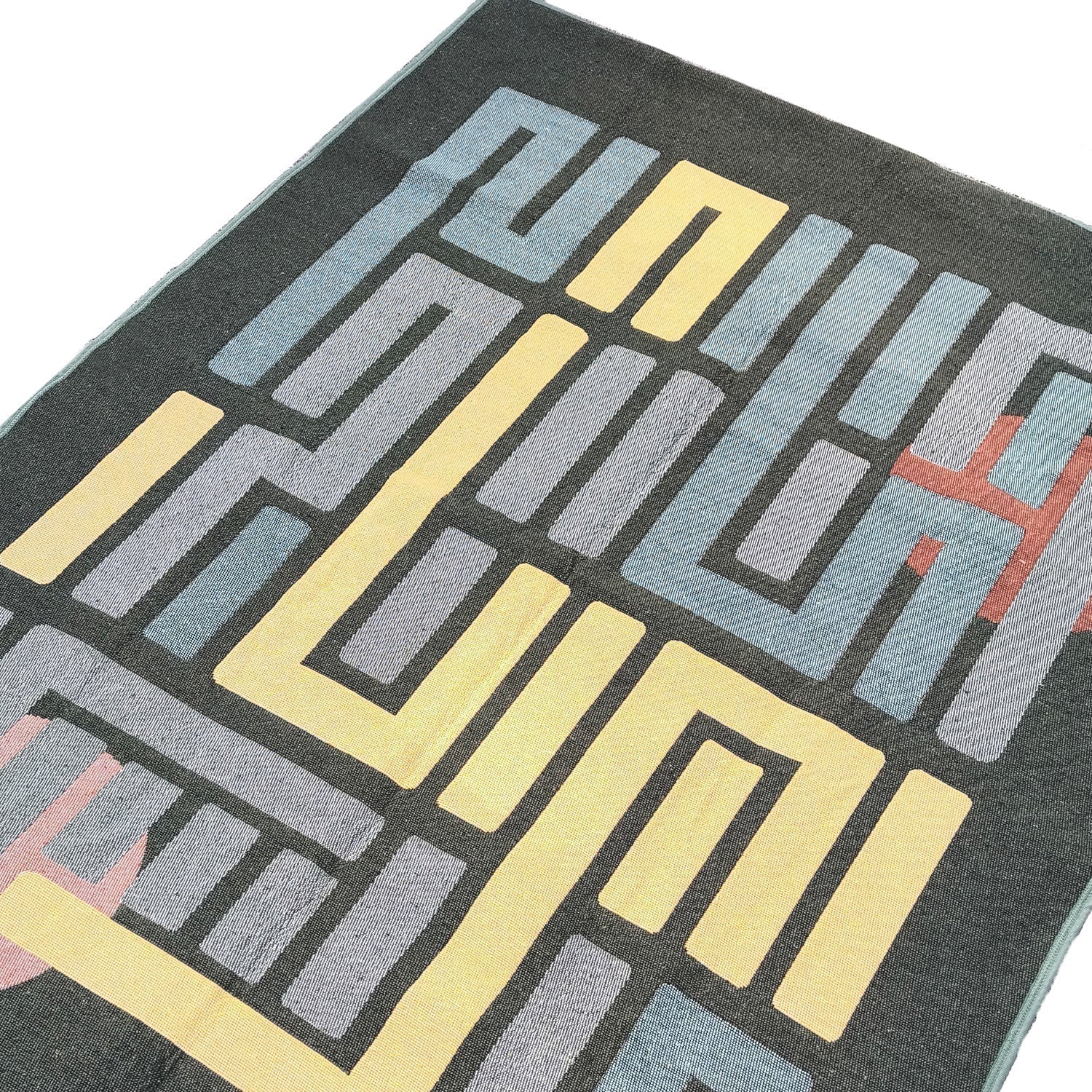 Trail Of Light Geri Dönüşümlü Kilim