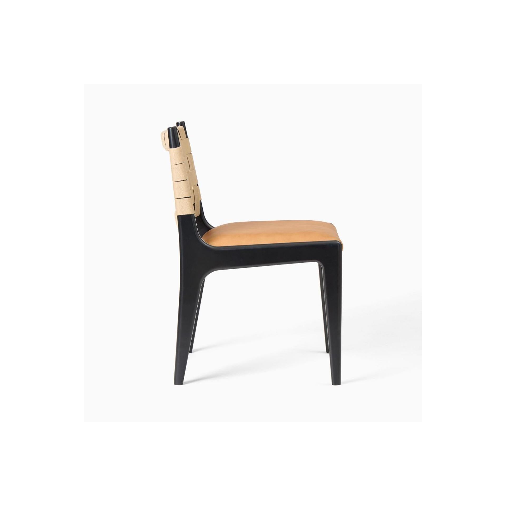 Una Deri Yemek Sandalyesi