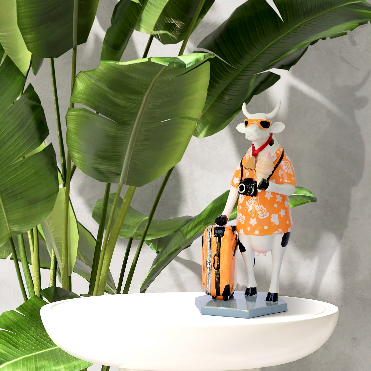 Vacation Cow - El Yapımı İnek Figürü