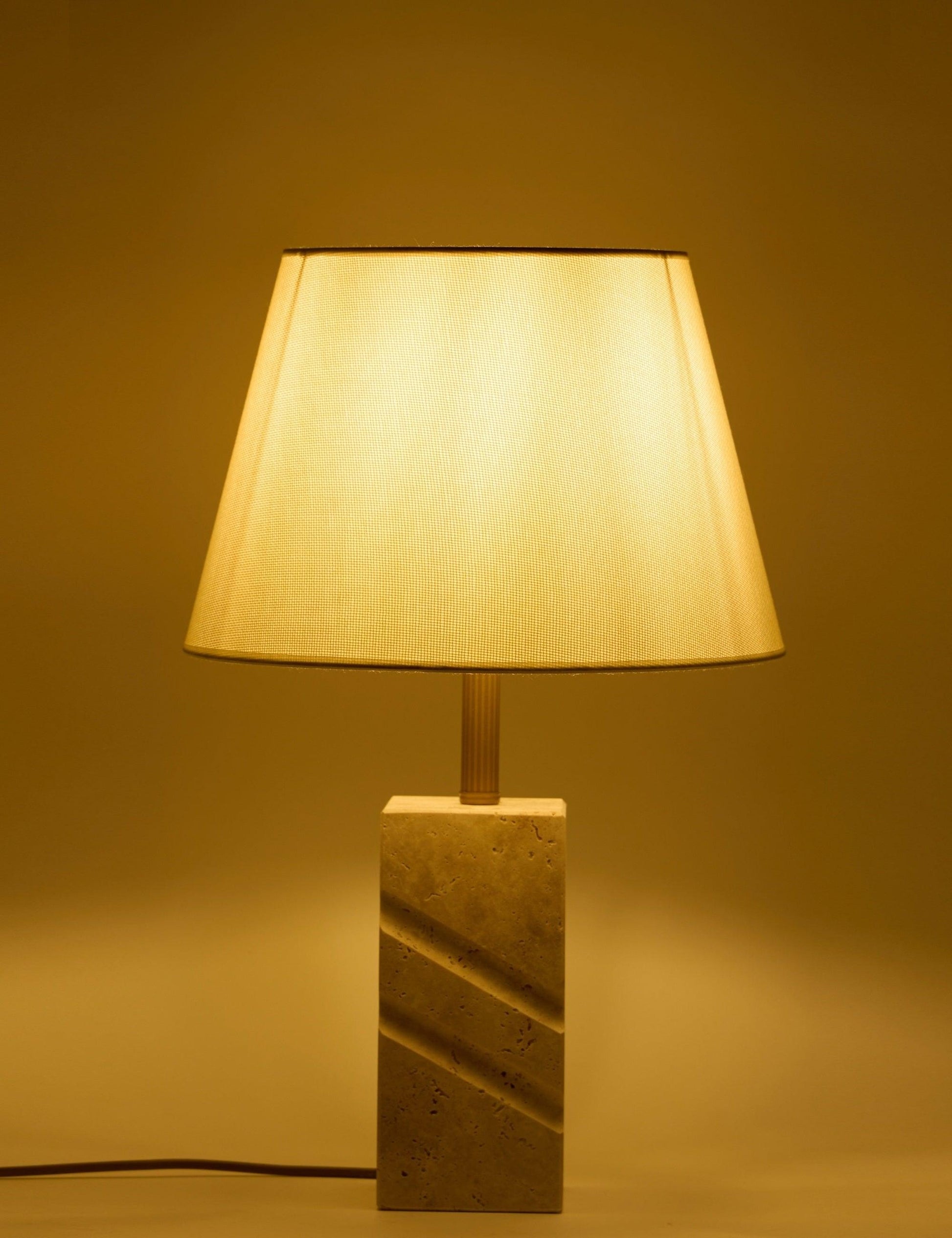 Valen Kumaş Şapkalı Traverten Abajur