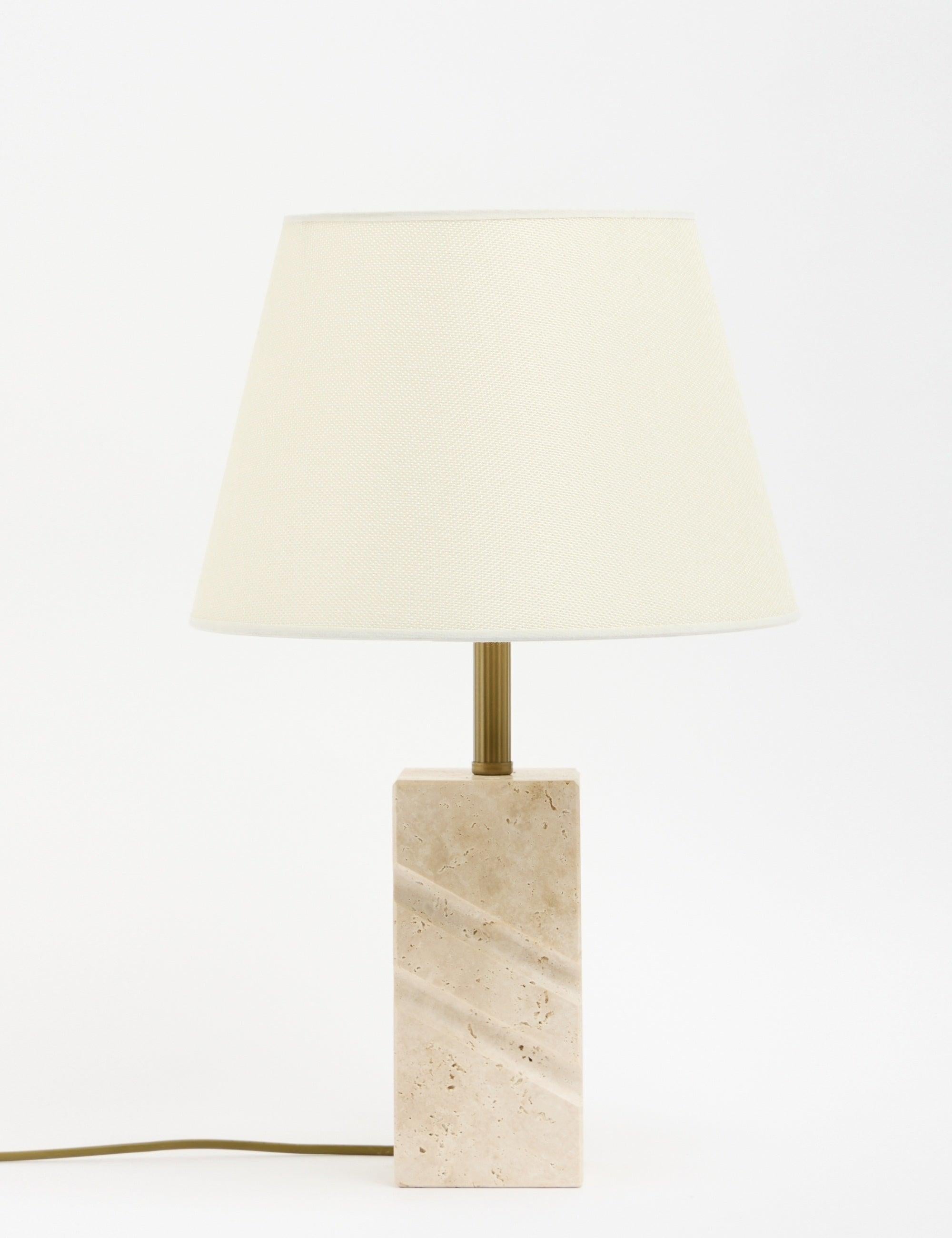 Valen Kumaş Şapkalı Traverten Abajur