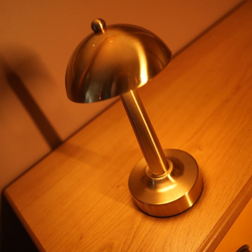 Vincent Masa Lambası