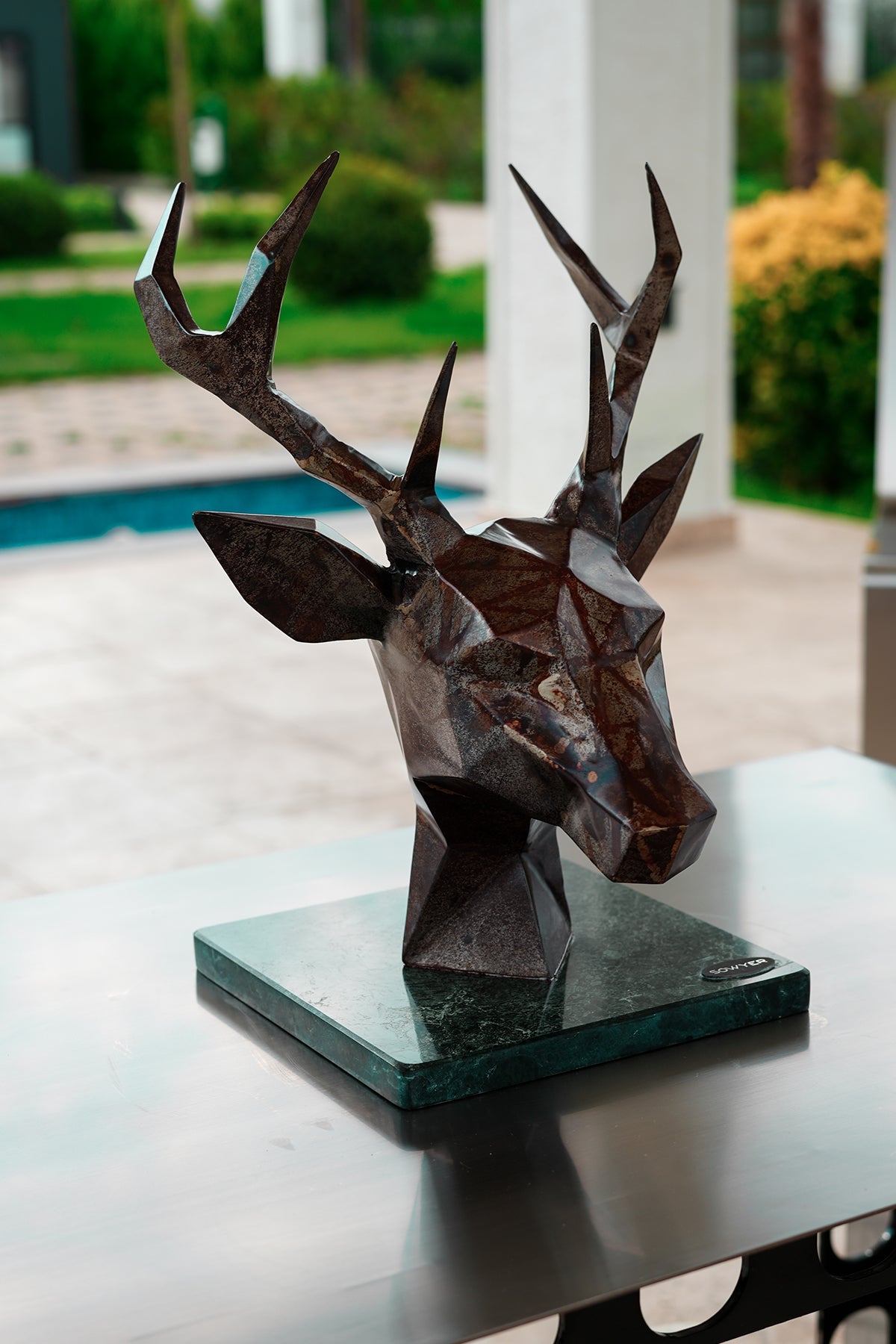 Wildform Metal Geyik Heykeli