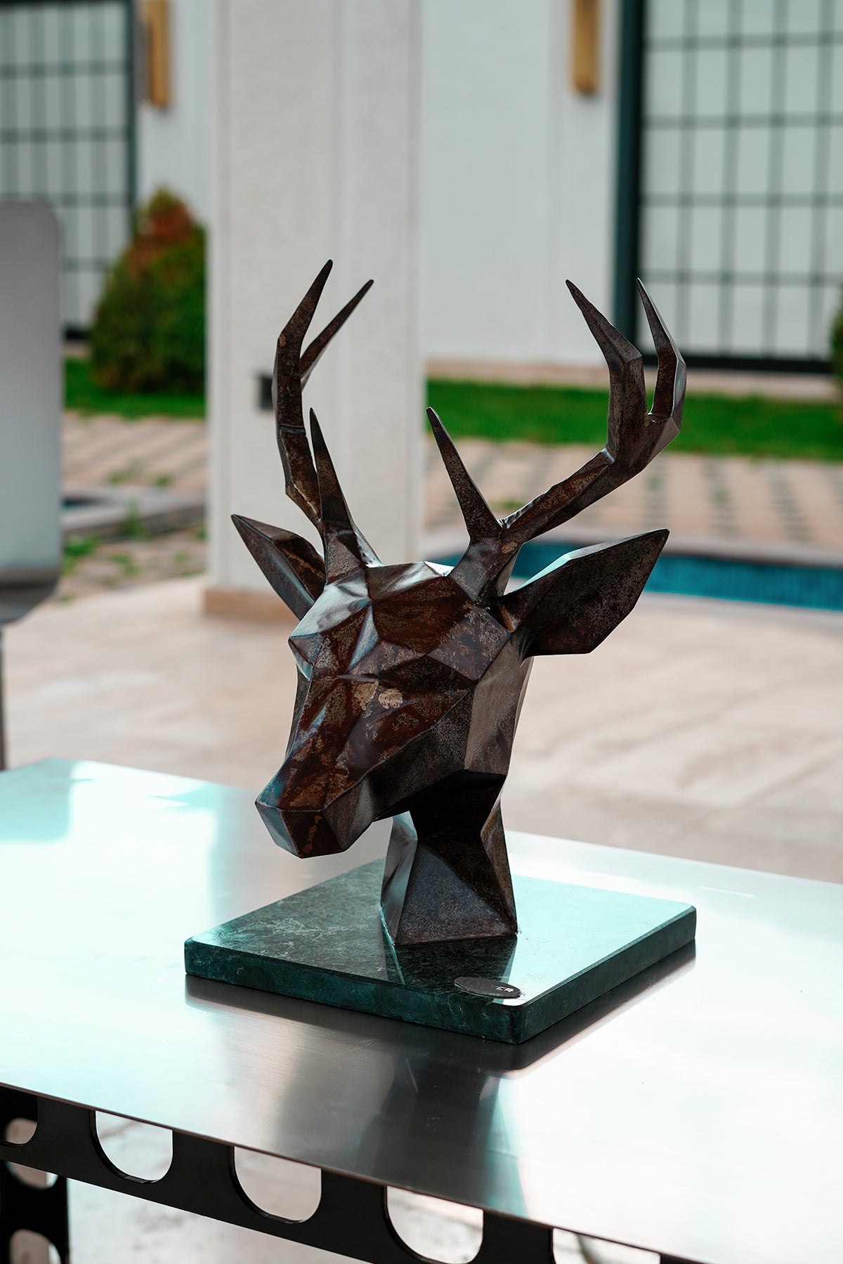 Wildform Metal Geyik Heykeli