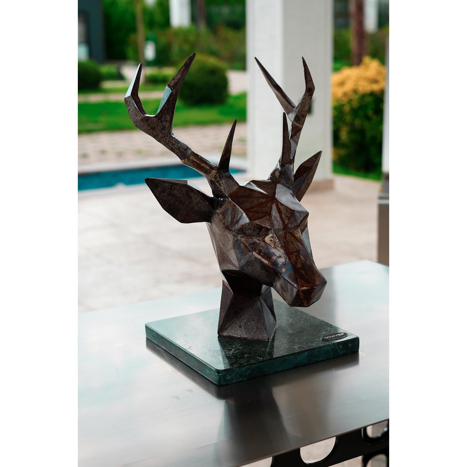 Wildform Metal Geyik Heykeli