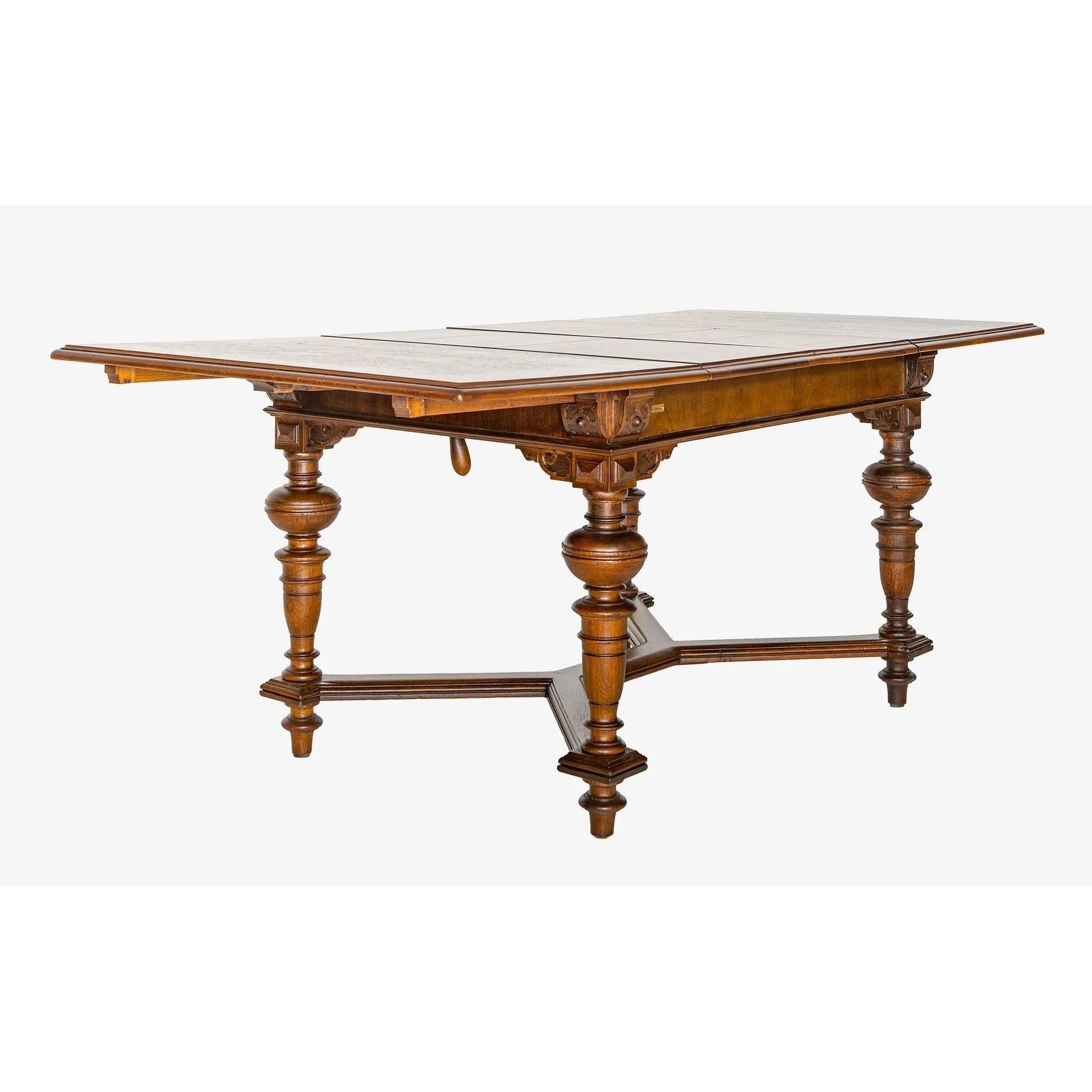 William & Mary Antika Masa