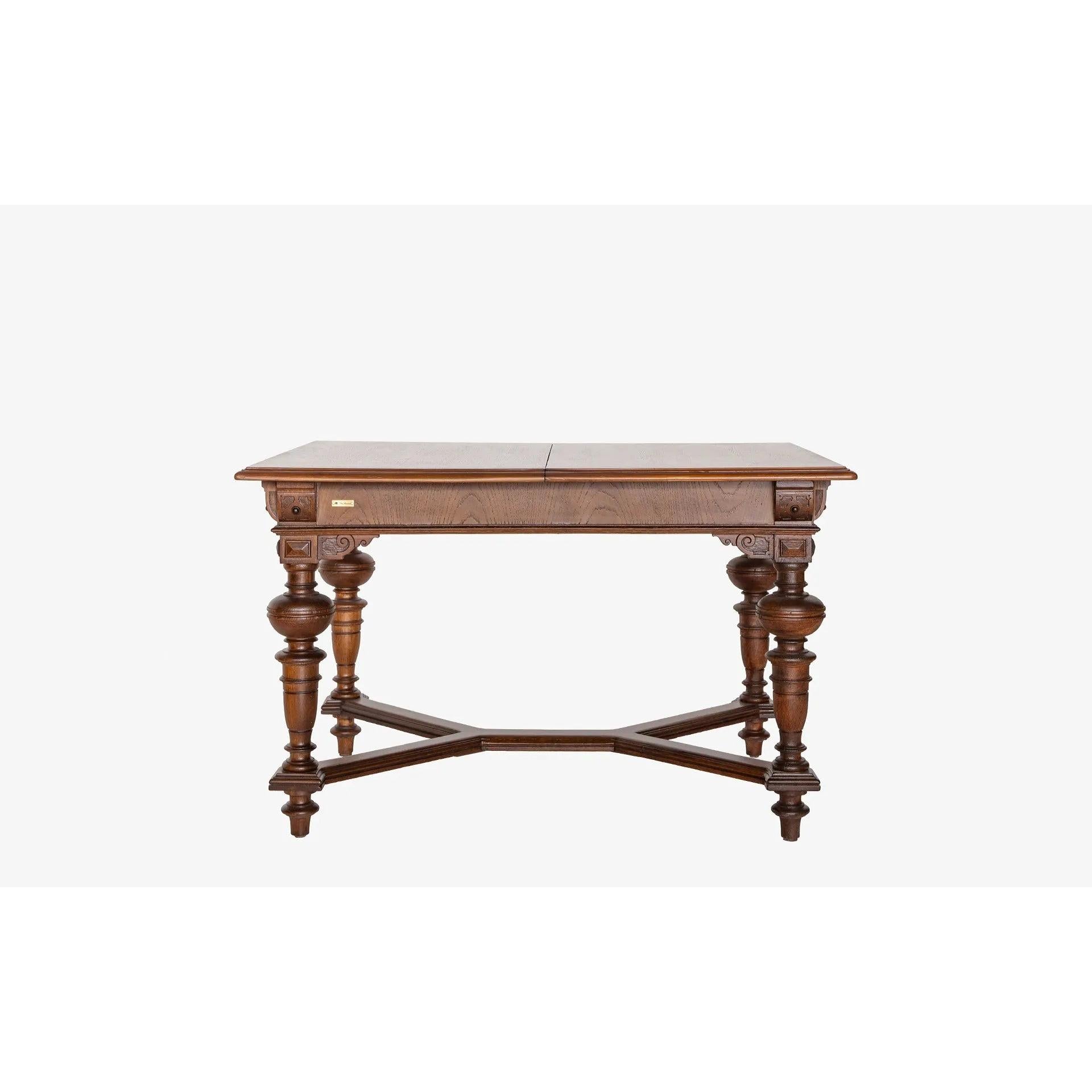 William & Mary Antika Masa