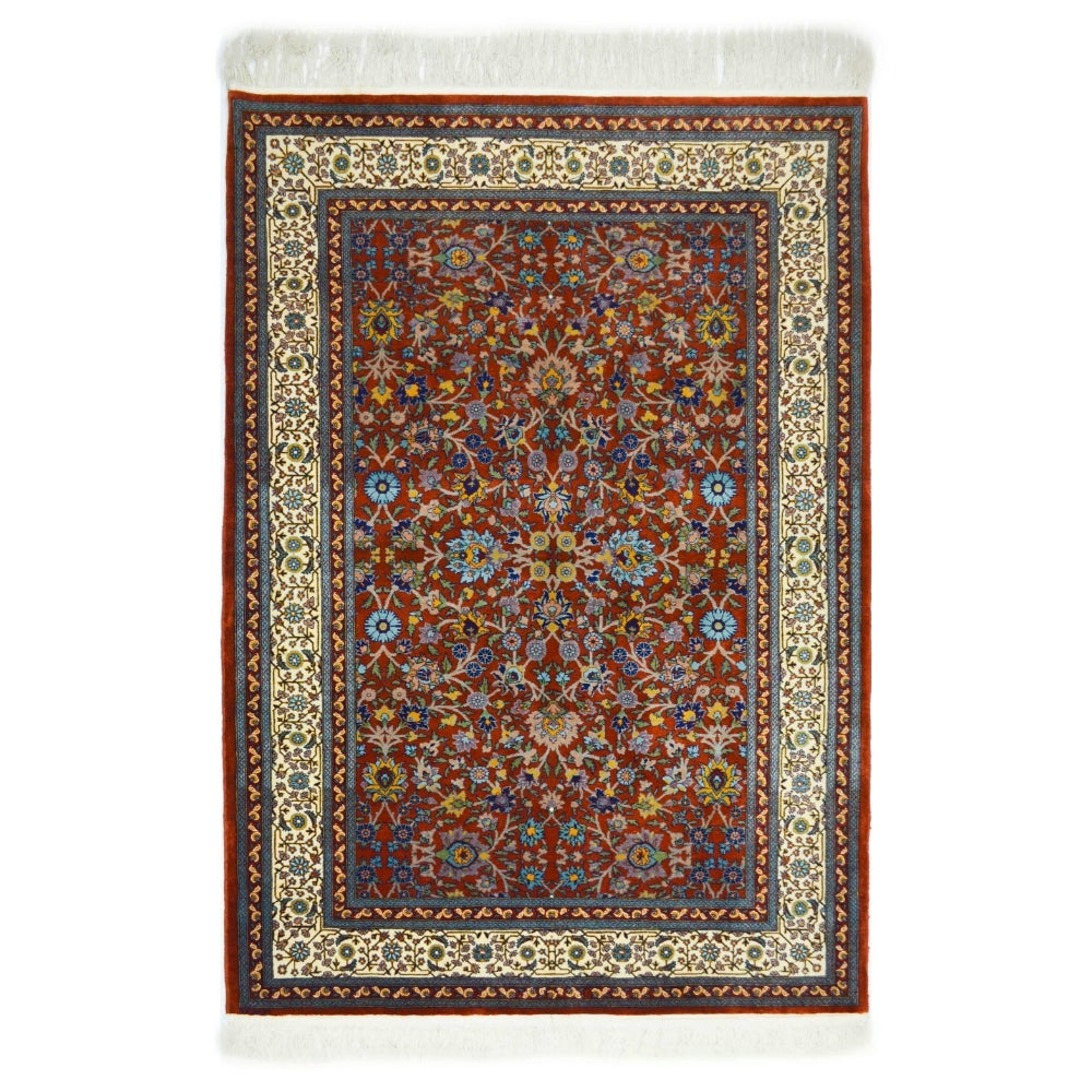 Yedi Dağın Çiçeği Desenli El Dokuma Hereke Halısı