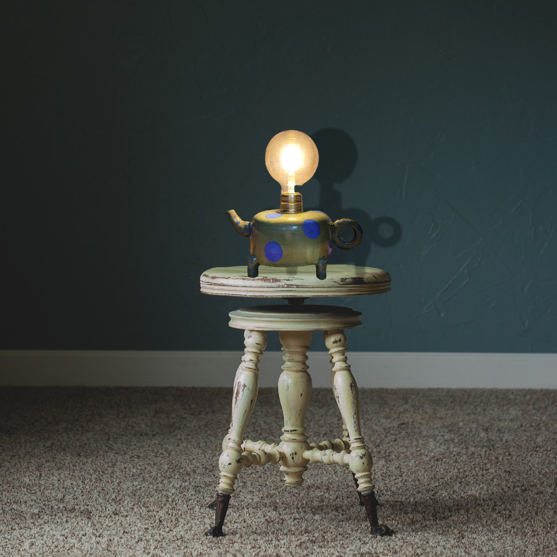 Yeşil Retro Çaydanlık Formlu Abajur