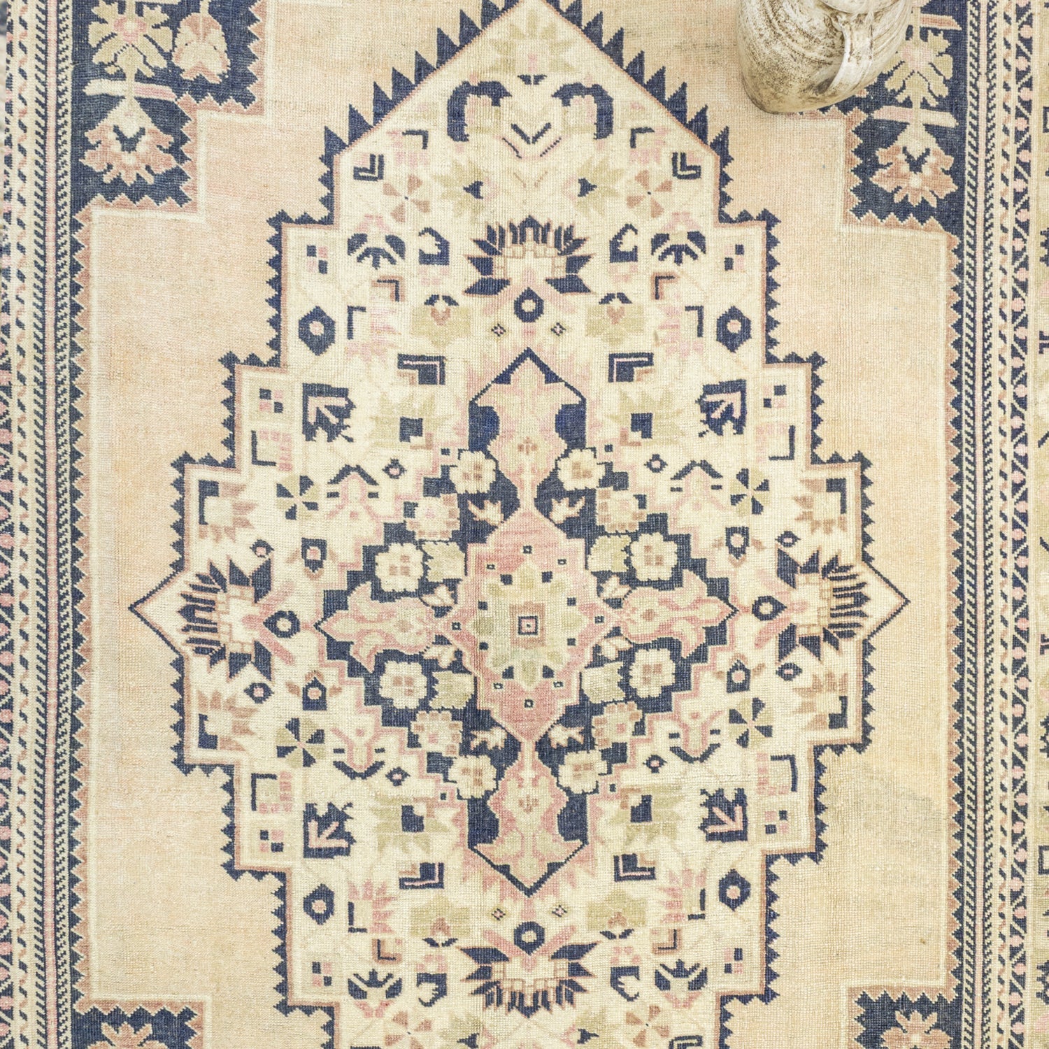 Yula El Dokuma Taşpınar Halısı 235X428 Cm
