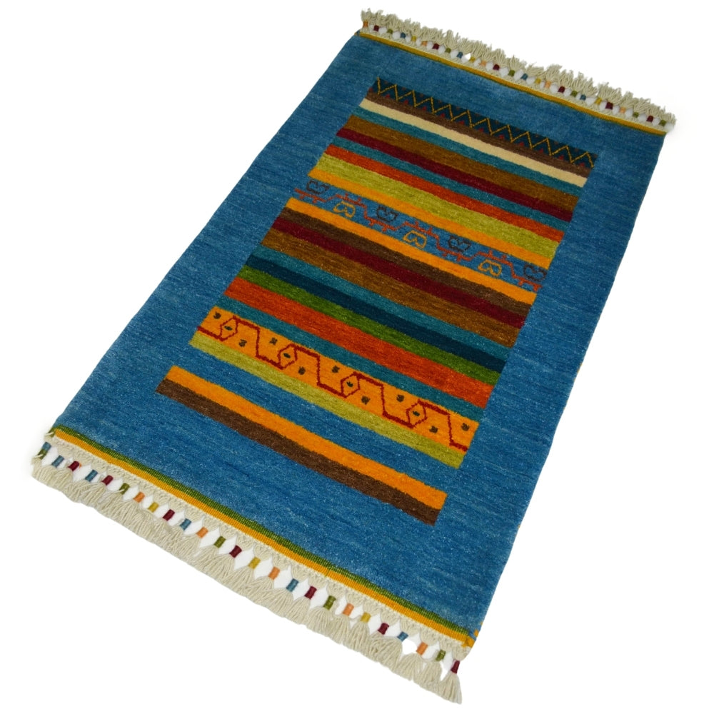 Yünden El Dokuma Tribal Halı