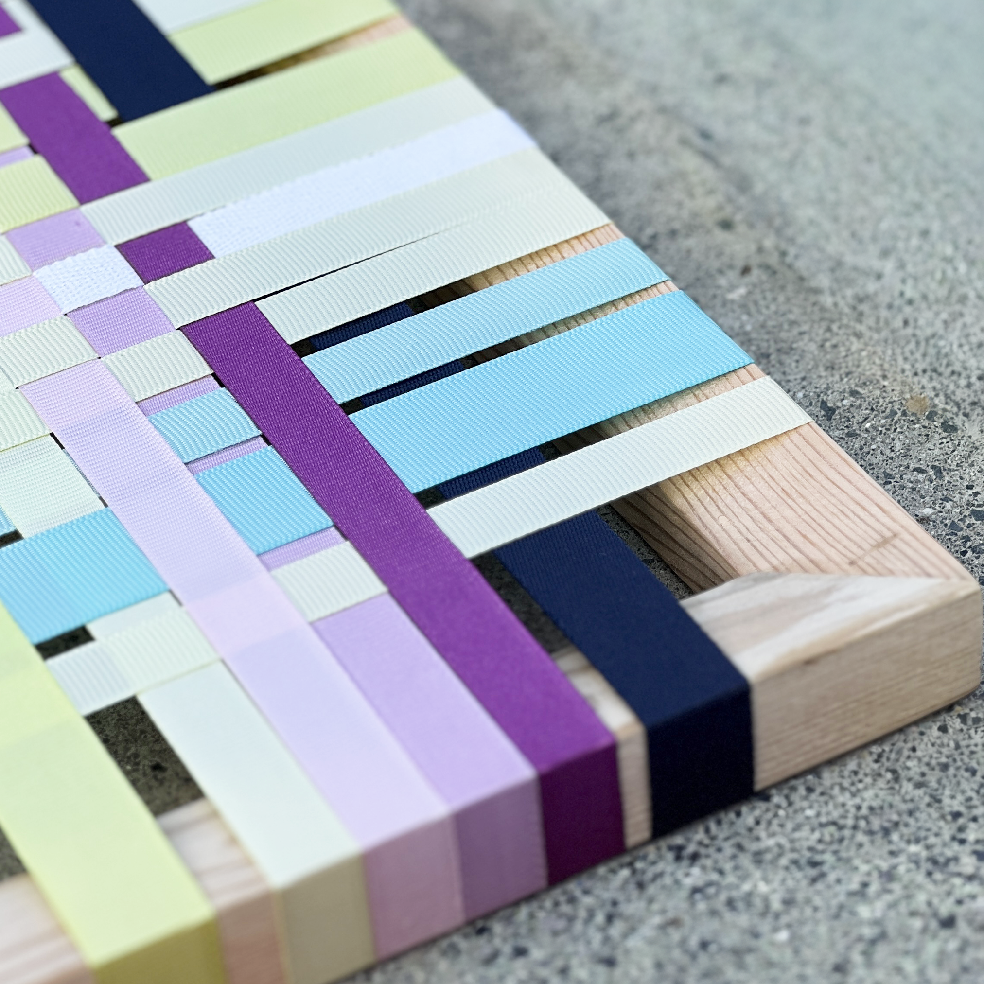 Zıt Akıntılar Tablo