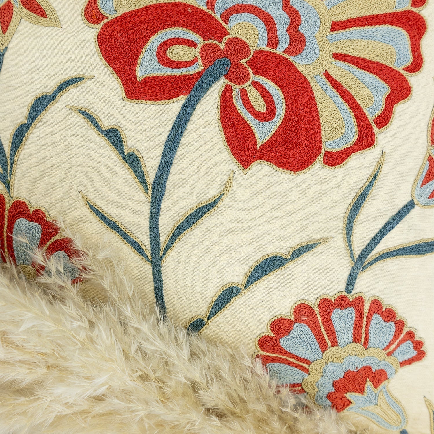 Zuhra El Yapımı İpek Kırlent 50X50 Cm