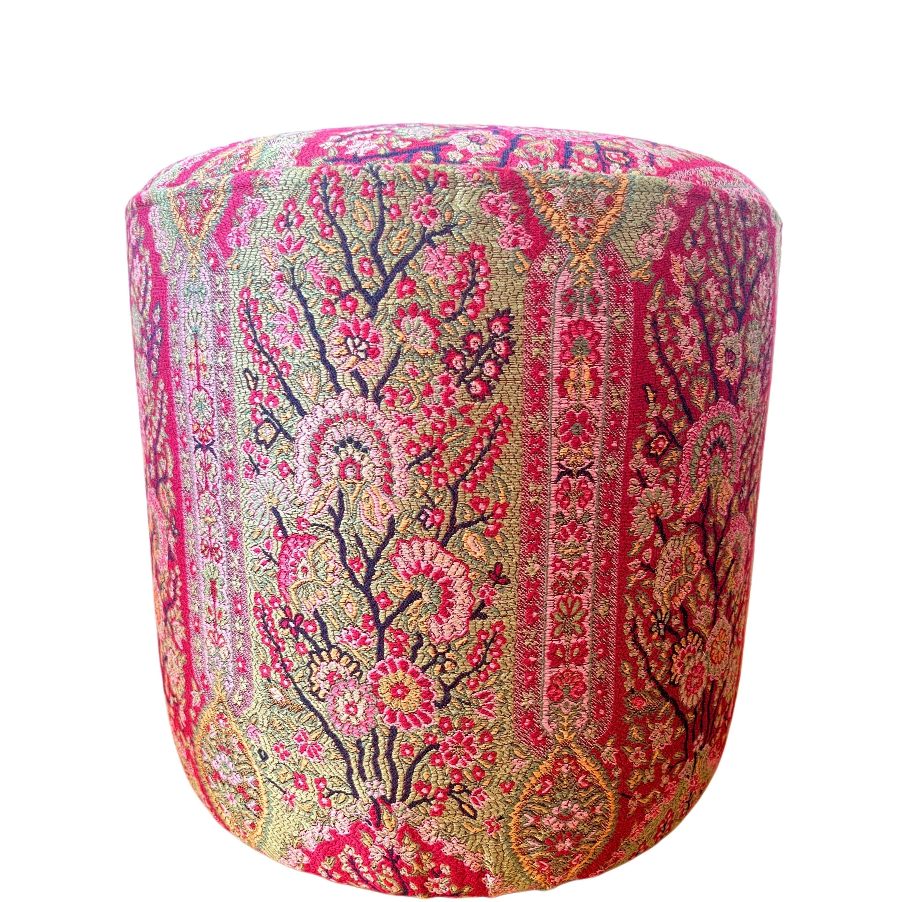 Osiris, %100 El dokumasi Puf/Tabure