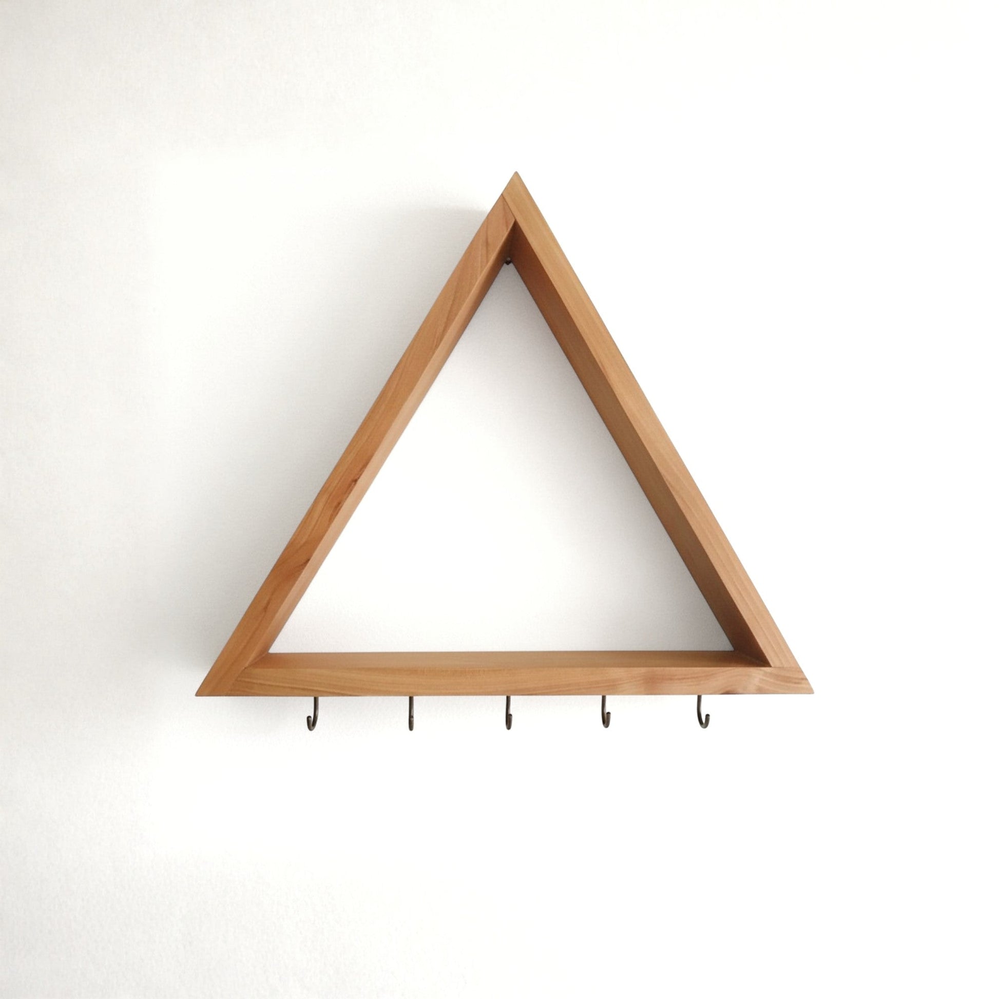 El Yapımı Ahşap Üçgen Anahtarlık - Raf - nowshopfun